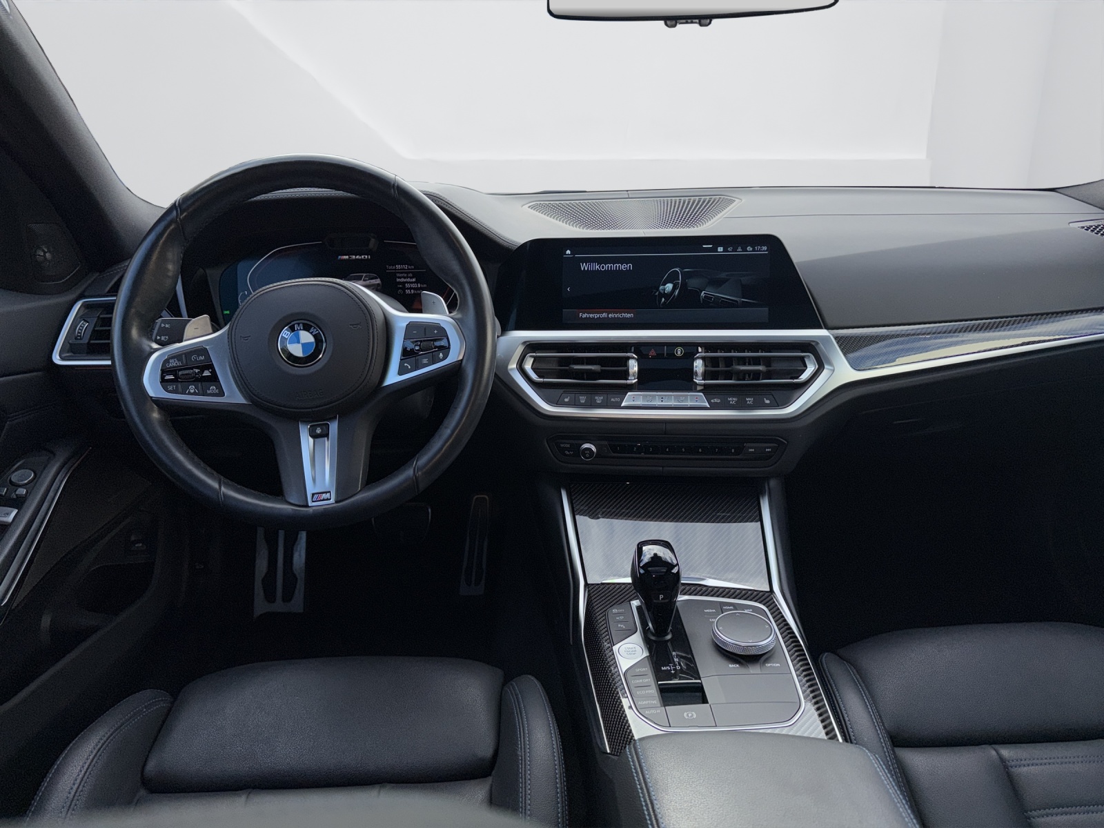 BMW M340i xDrive Touring-image-15