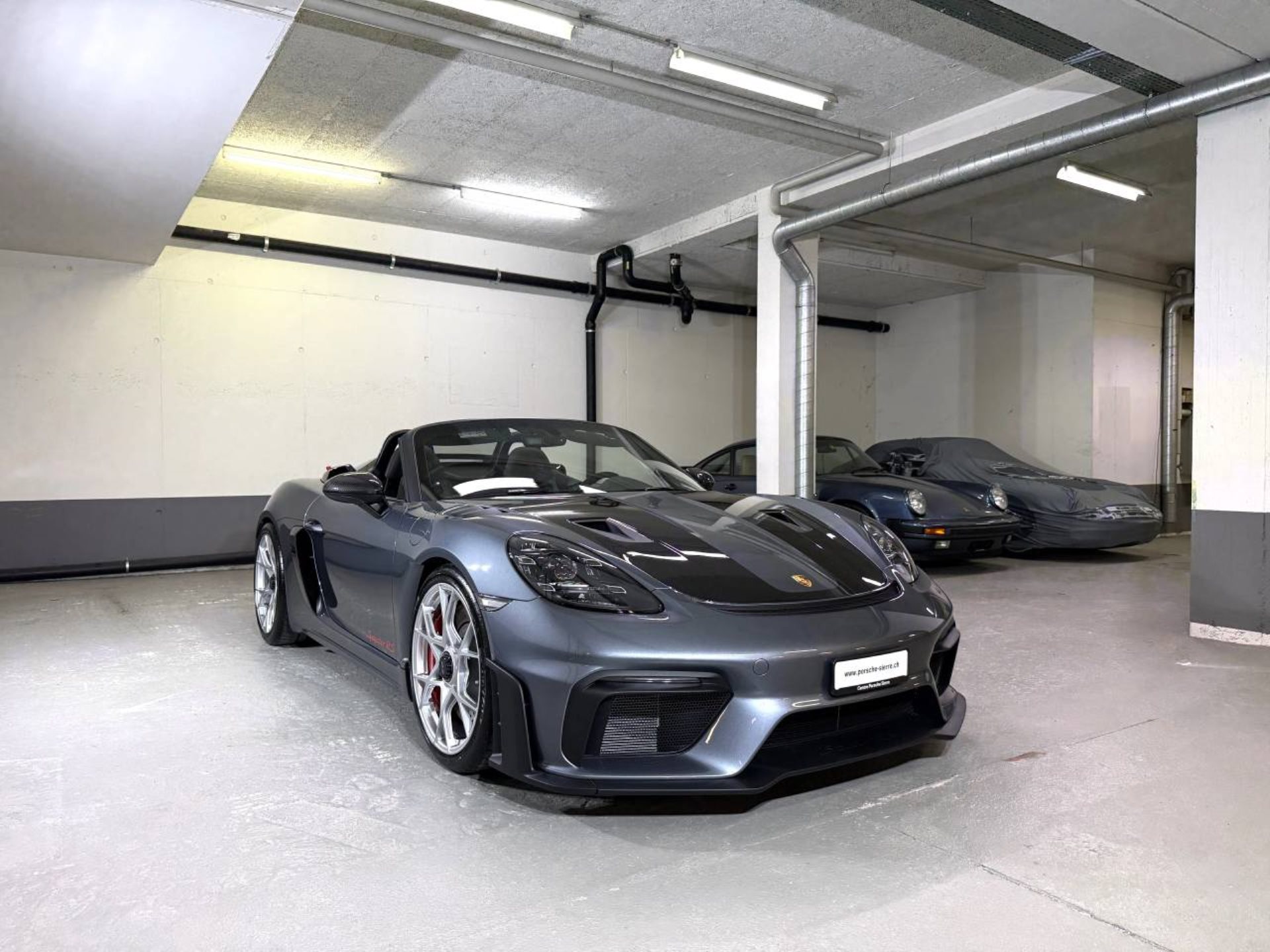 PORSCHE 718 Spyder RS-image-8