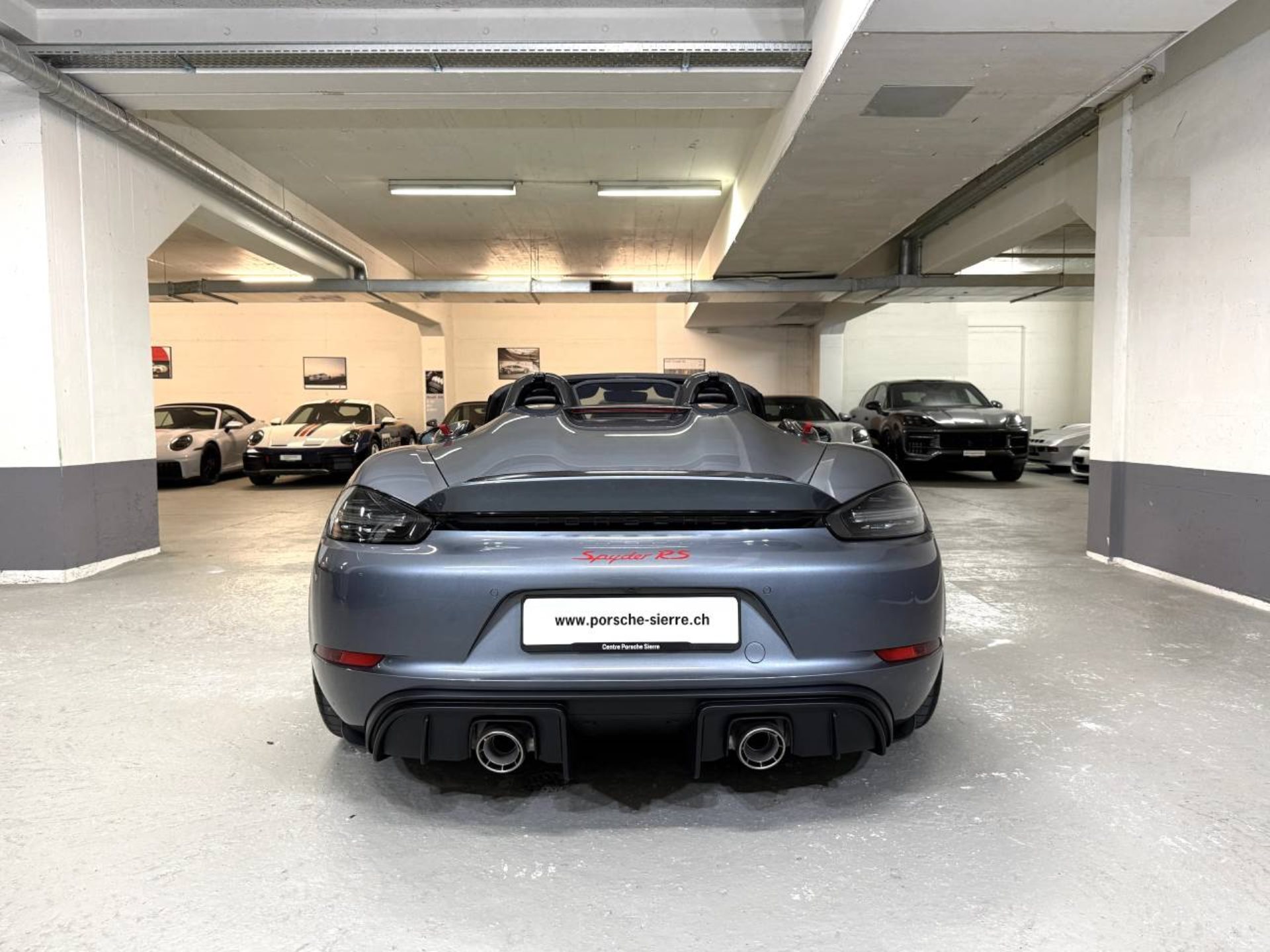 PORSCHE 718 Spyder RS-image-6