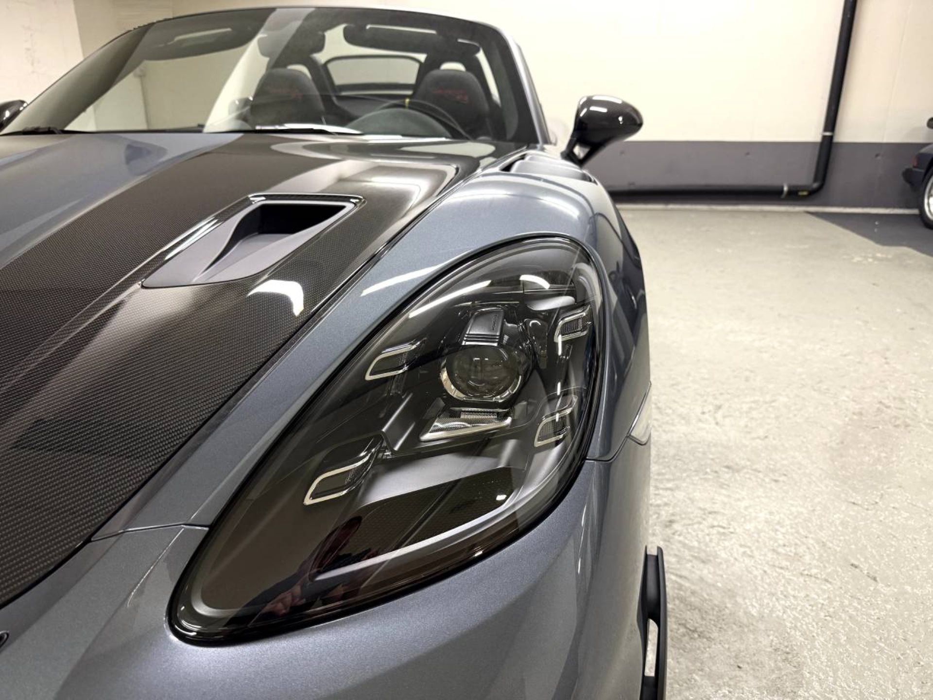 PORSCHE 718 Spyder RS-image-20