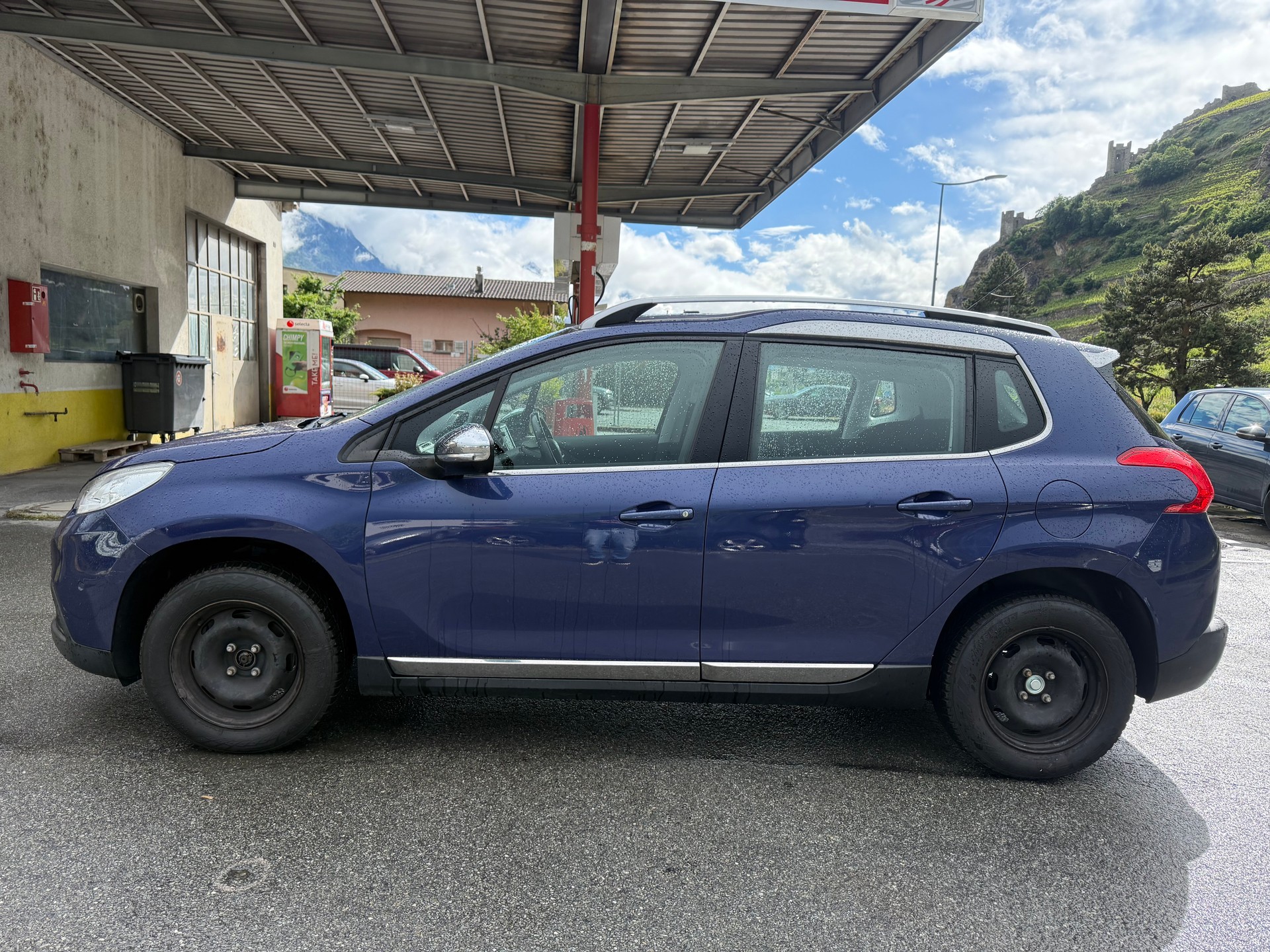 PEUGEOT 2008 1.2 PureTech Active-image-6
