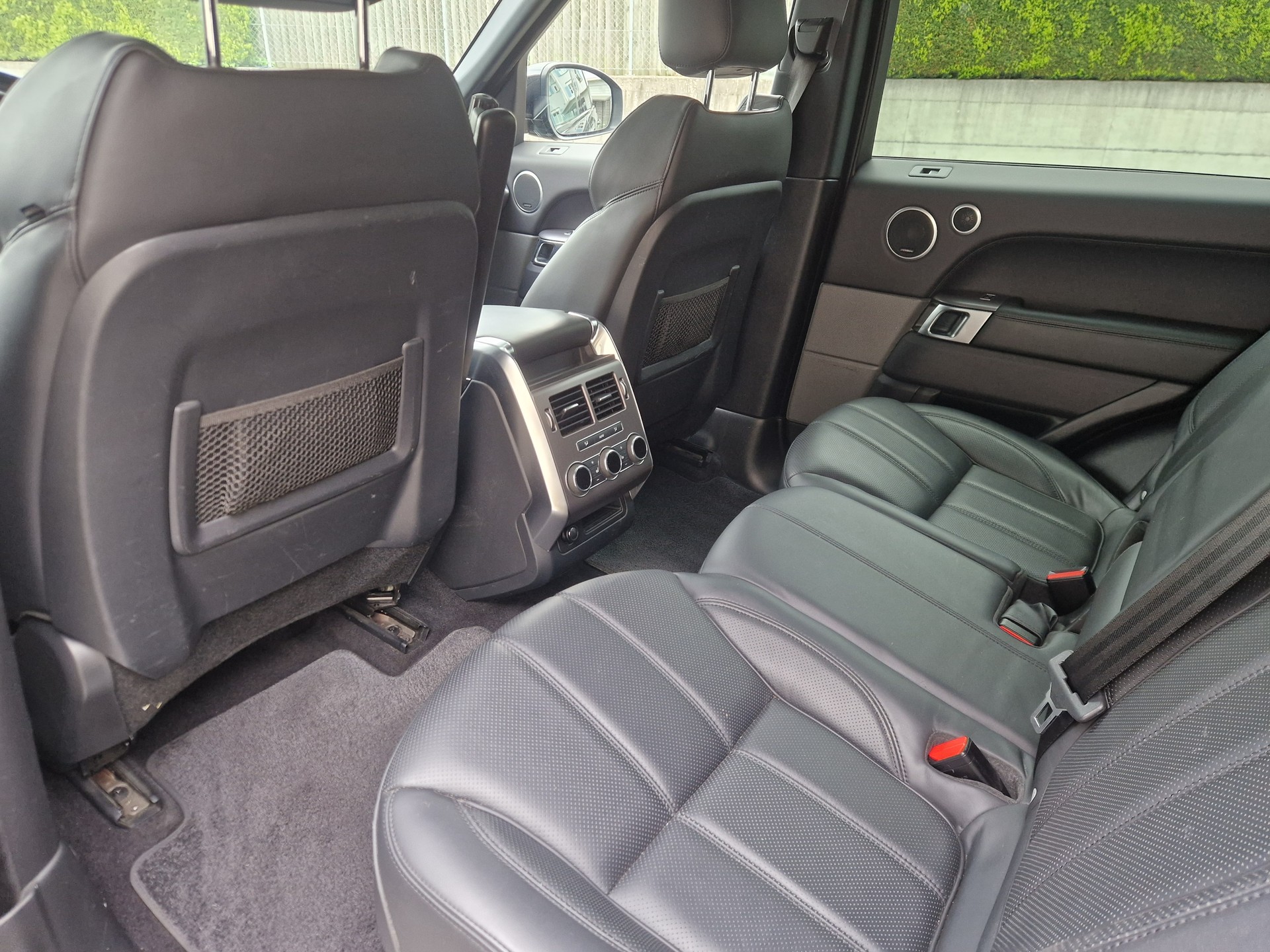 LAND ROVER Range Rover Sport 3.0 SDV6 HSE Automatic-image-5