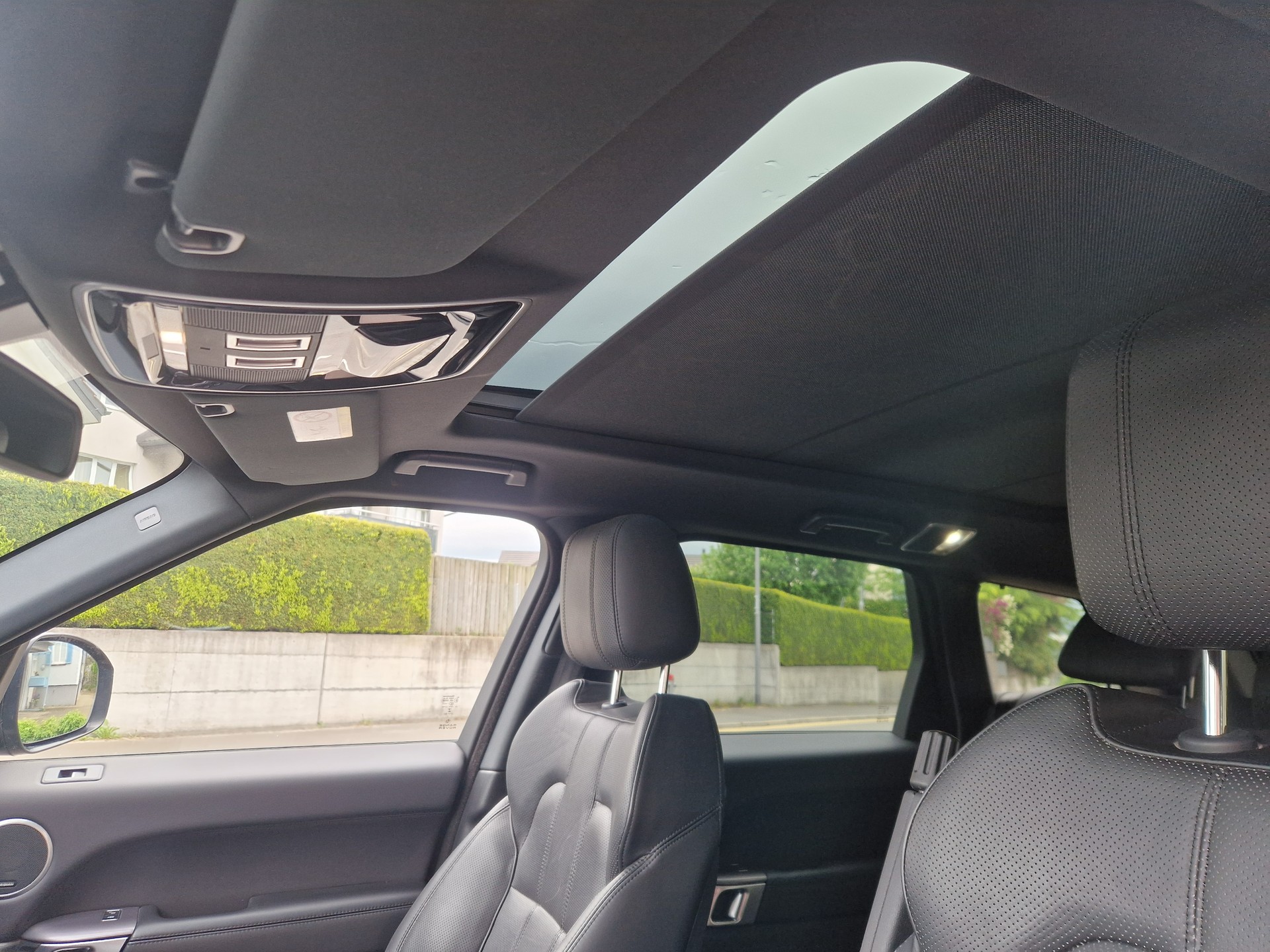 LAND ROVER Range Rover Sport 3.0 SDV6 HSE Automatic-image-7