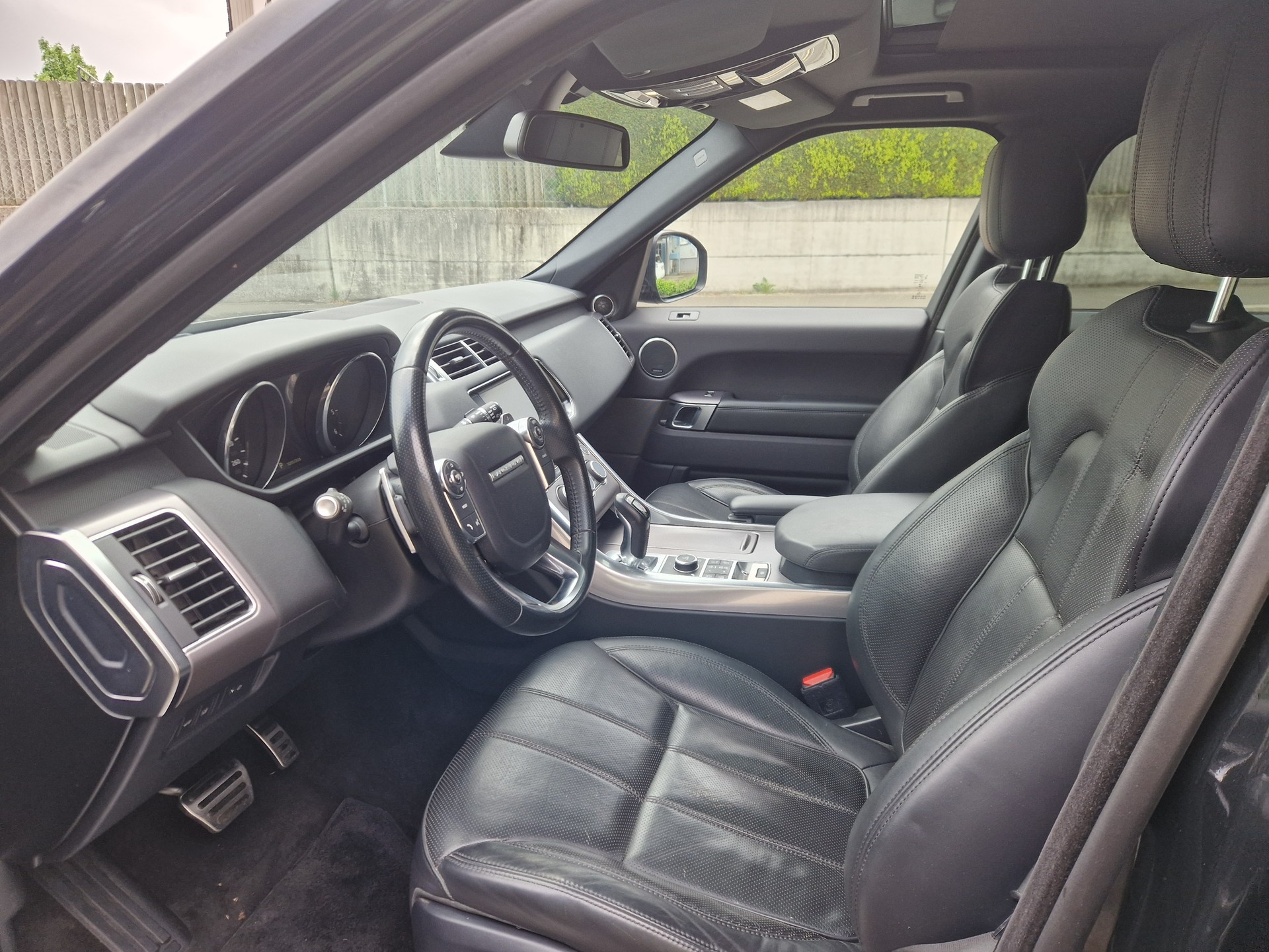 LAND ROVER Range Rover Sport 3.0 SDV6 HSE Automatic-image-6