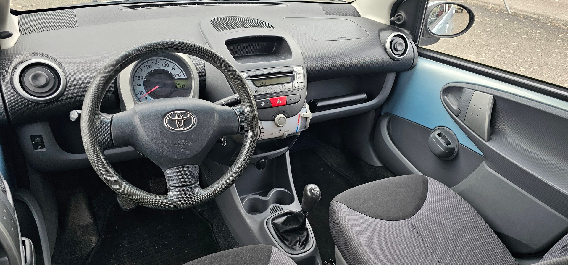 TOYOTA Aygo 1.0 Linea Sol-image-7