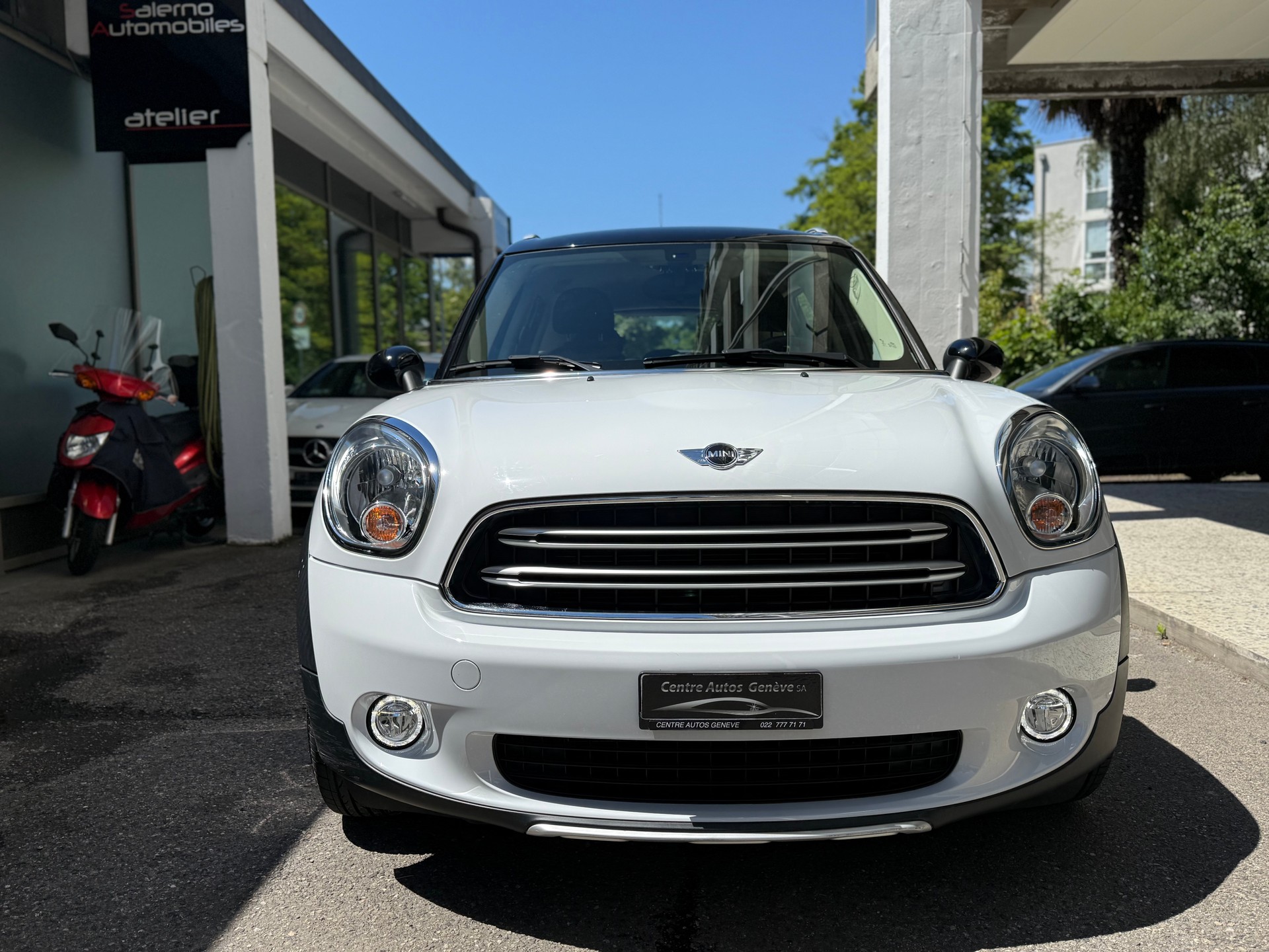 MINI Countryman Cooper ALL4 by Burton-image-0