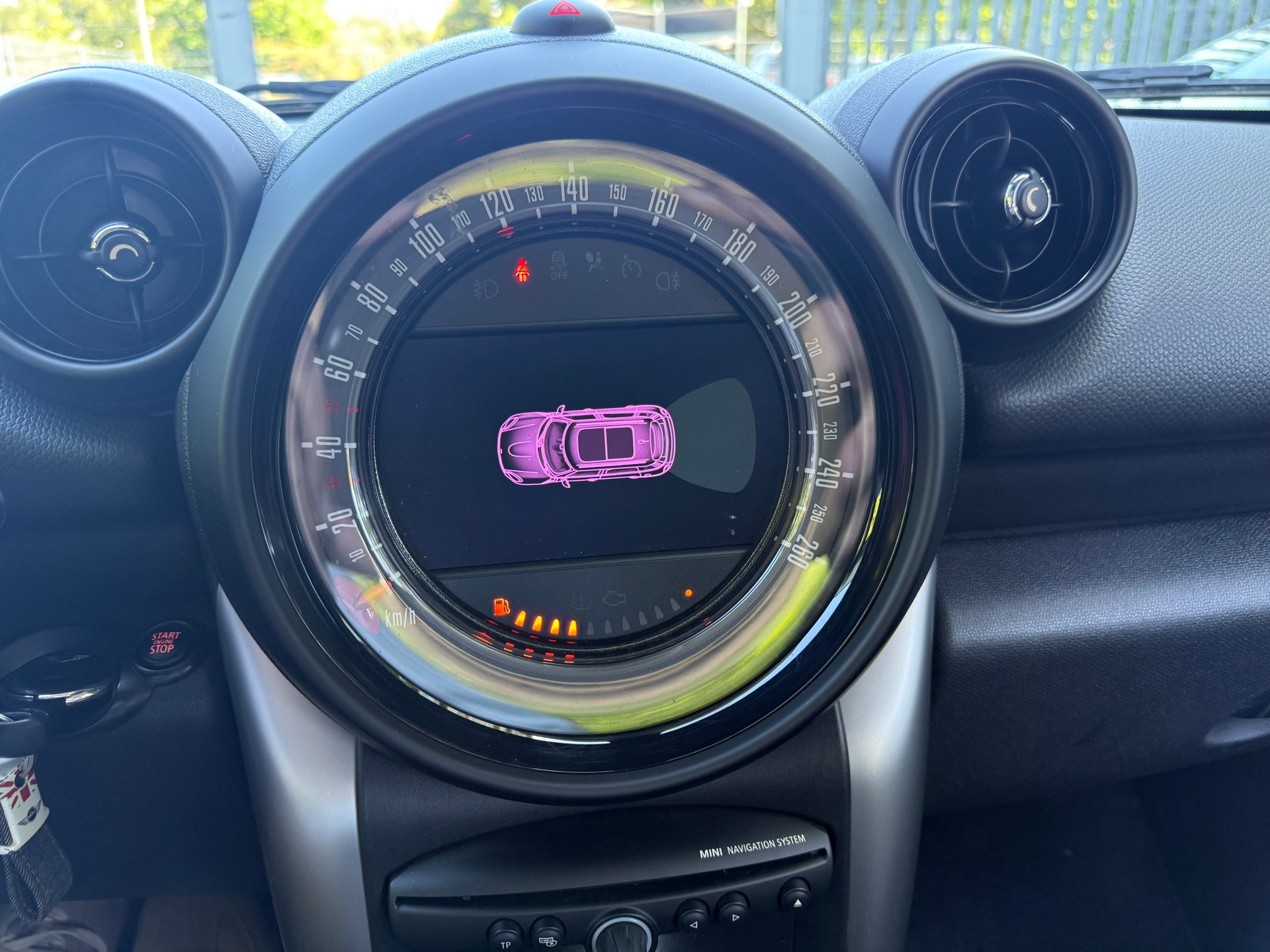 MINI Countryman Cooper ALL4 by Burton-image-12