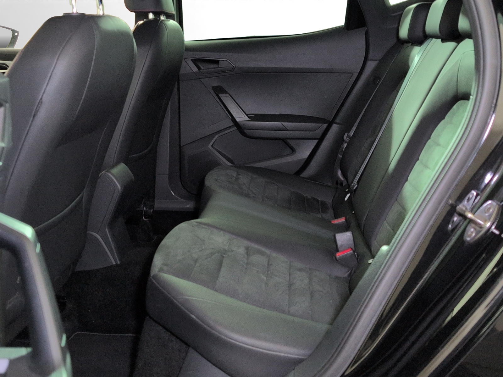 SEAT Ibiza 1.0 EcoTSI FR DSG-image-7