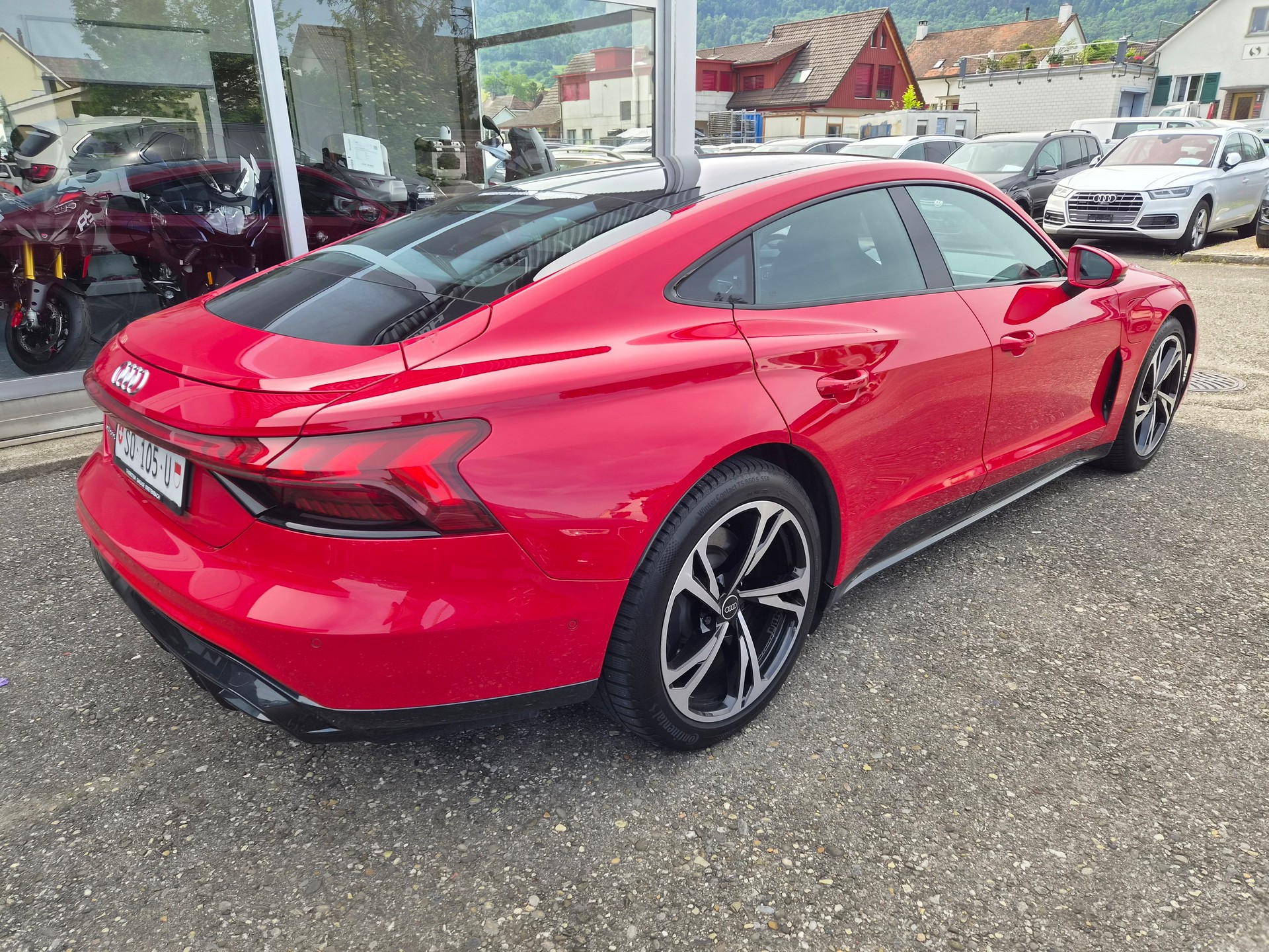 AUDI e-tron GT quattro-image-10
