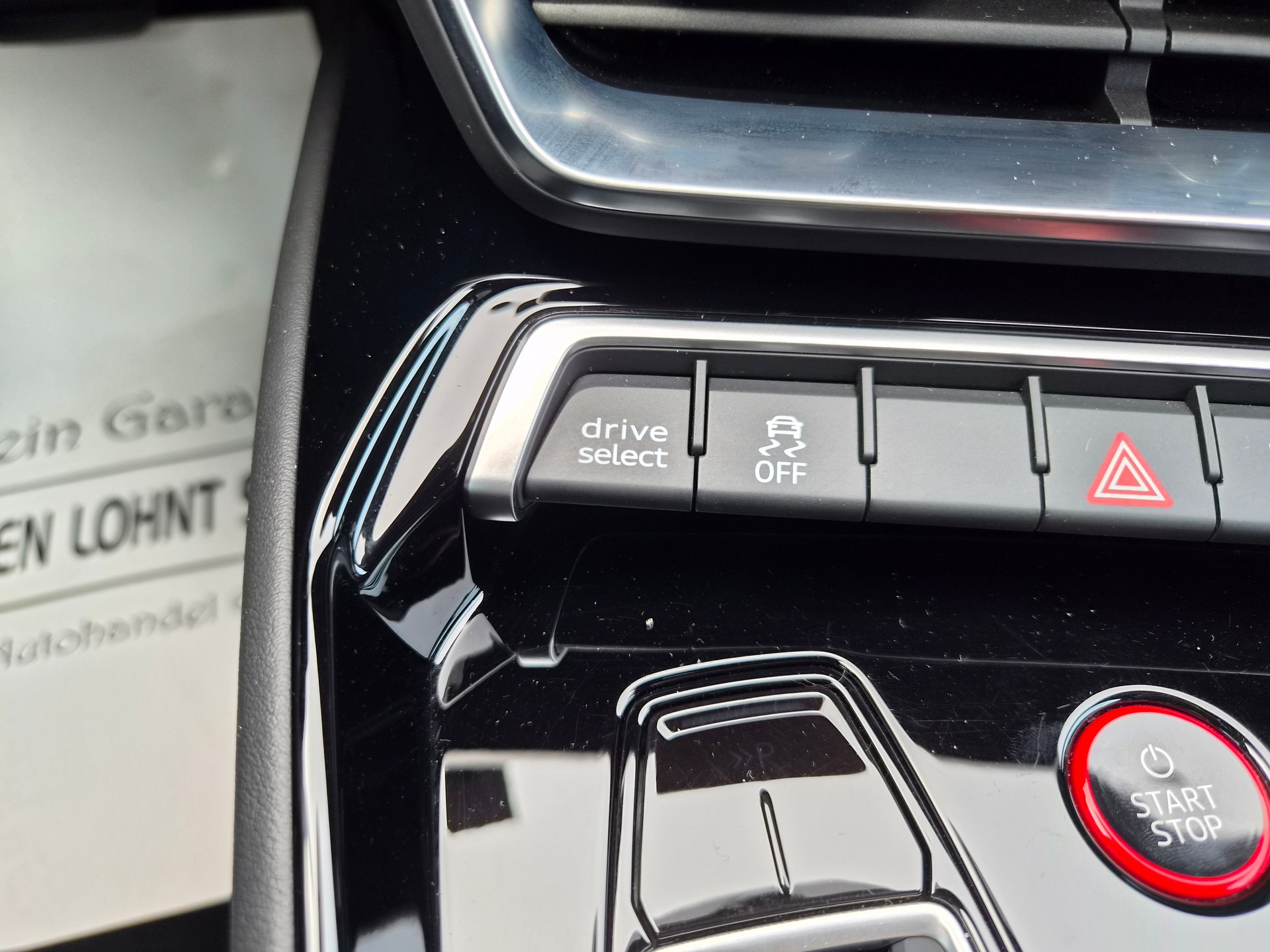 AUDI e-tron GT quattro-image-25
