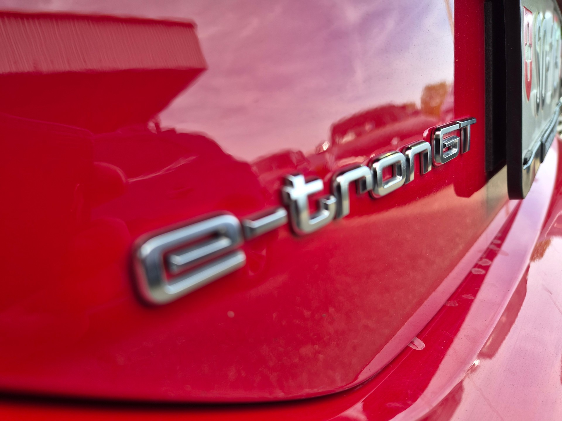 AUDI e-tron GT quattro-image-28