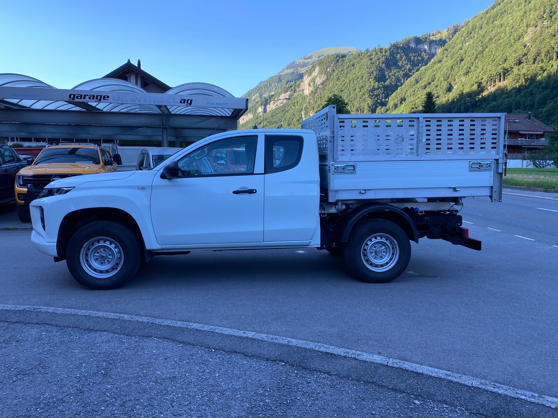 MITSUBISHI L 200 2.2 Value Club Cab-image-15