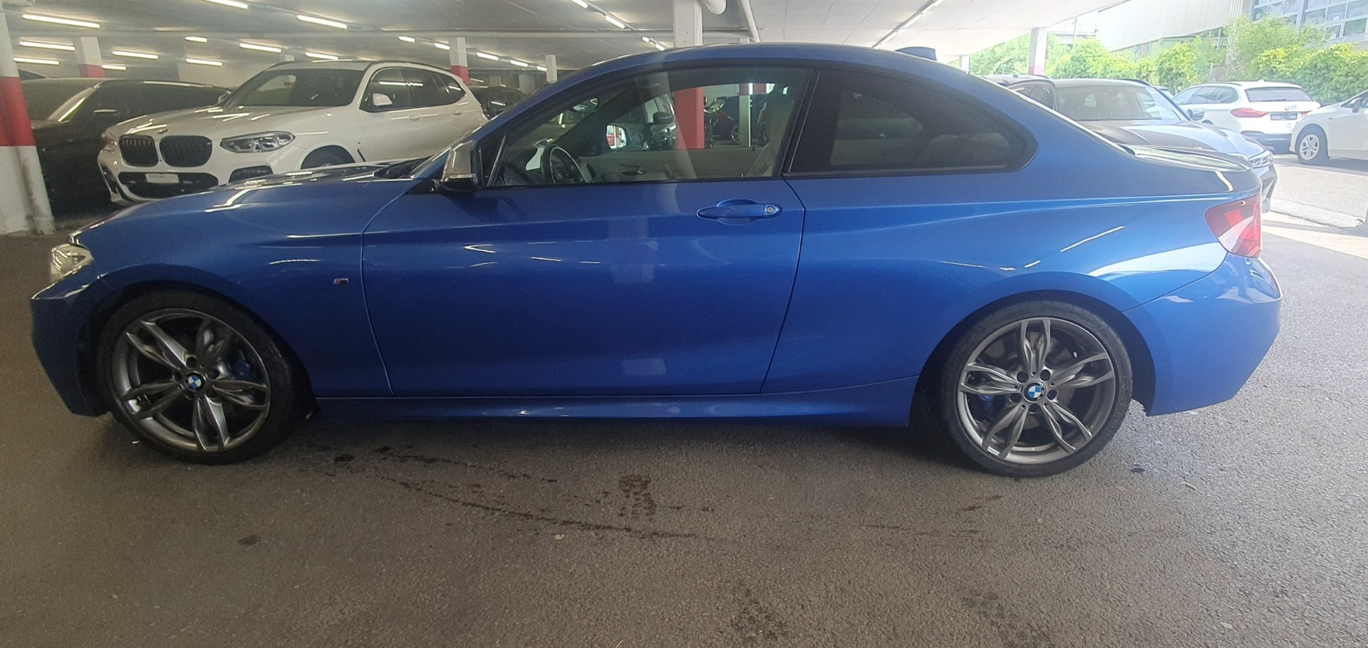 BMW M235i Steptronic-image-5