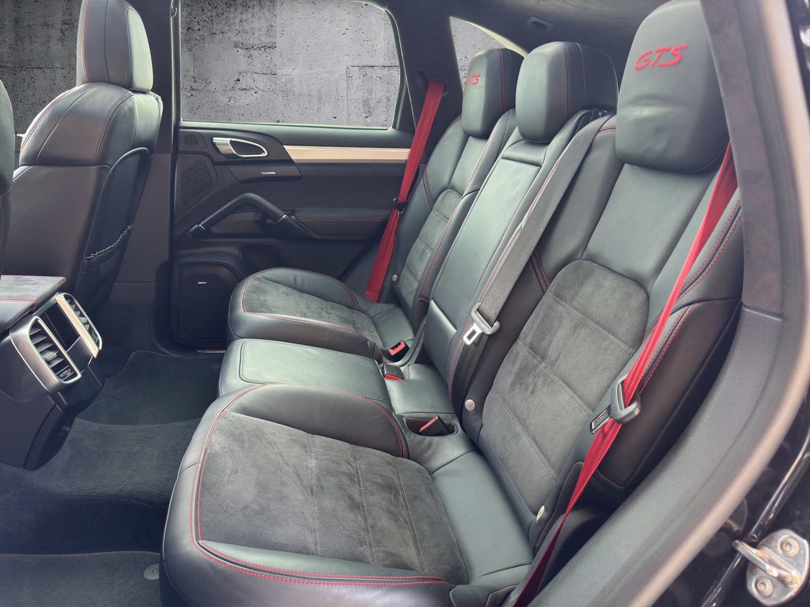 PORSCHE Cayenne GTS * CH-Fahrzeug aus 1. Hand*-image-23