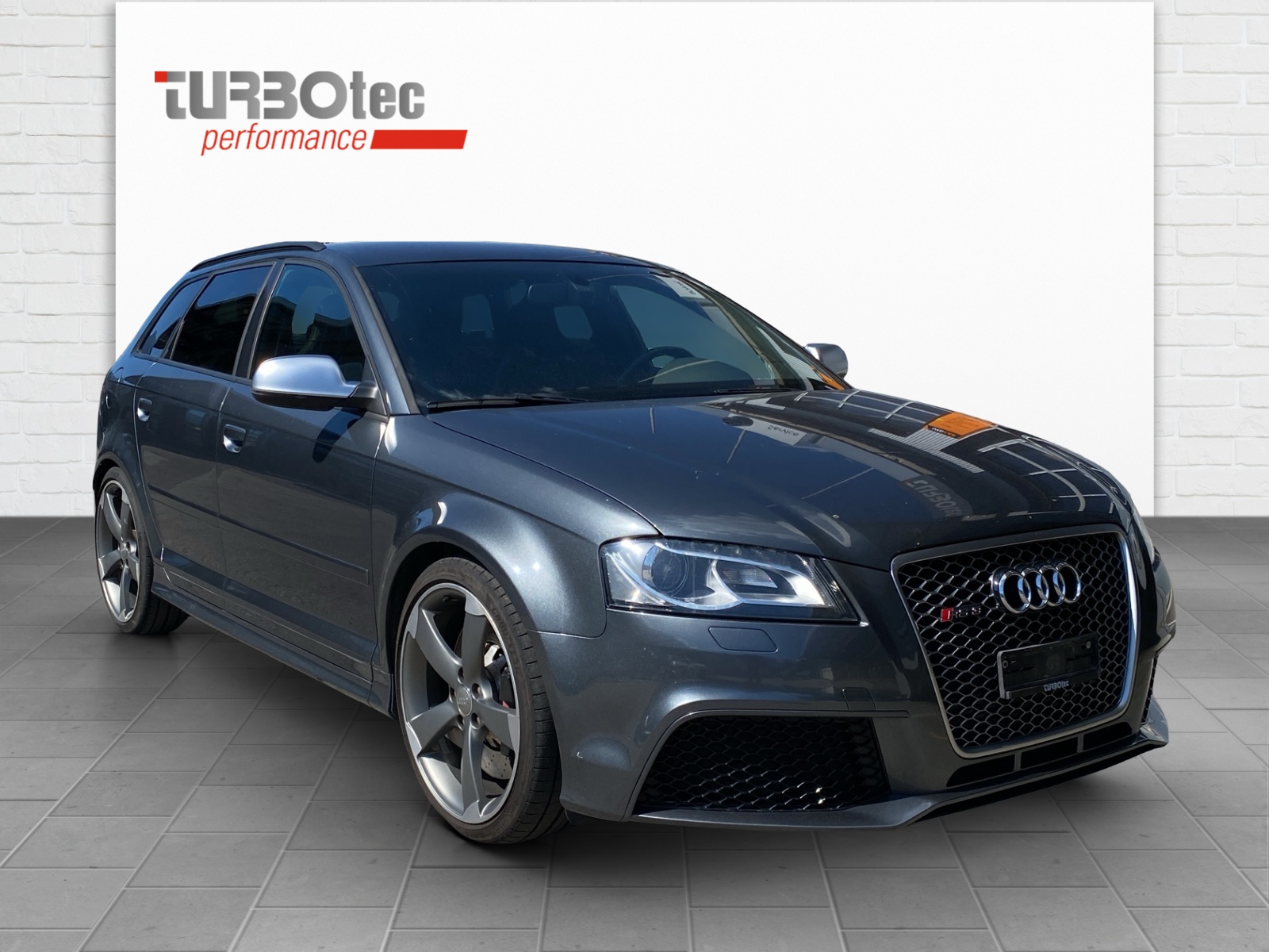 AUDI RS3 Sportback 2.5 TFSI quattro S-tronic-image-3