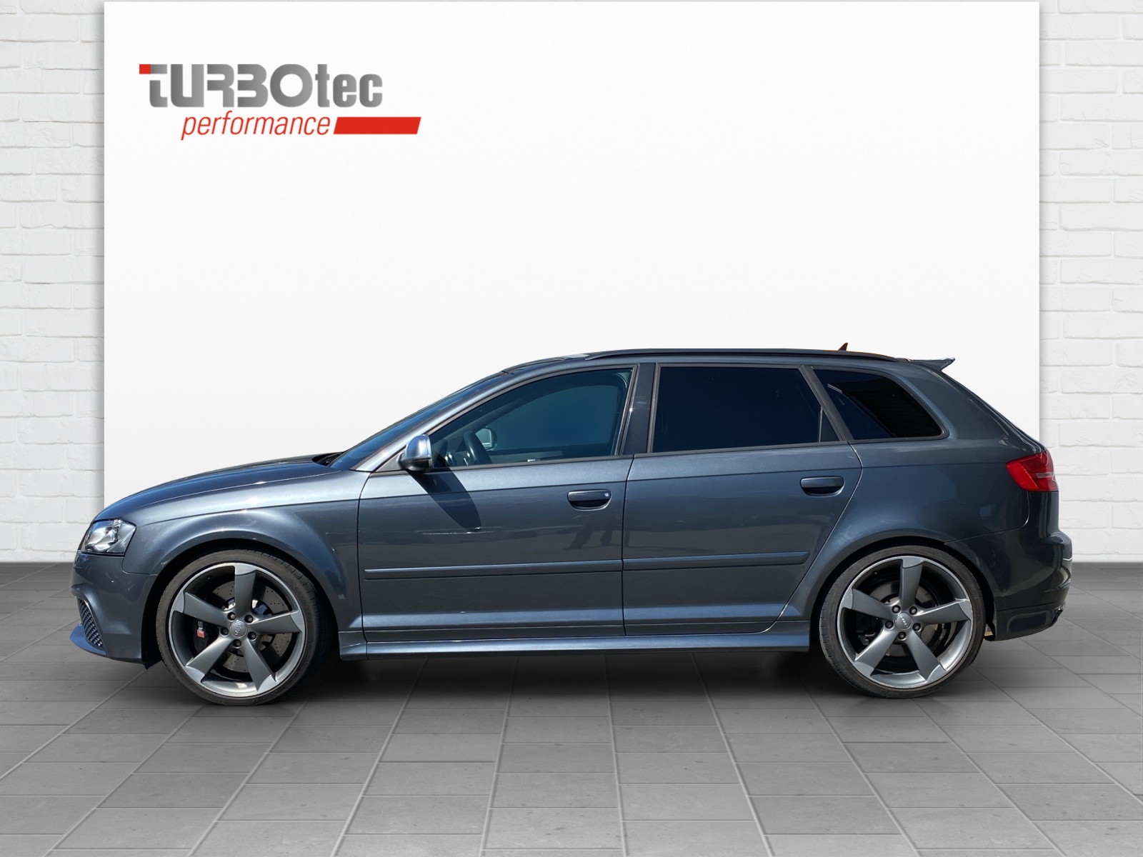AUDI RS3 Sportback 2.5 TFSI quattro S-tronic-image-1