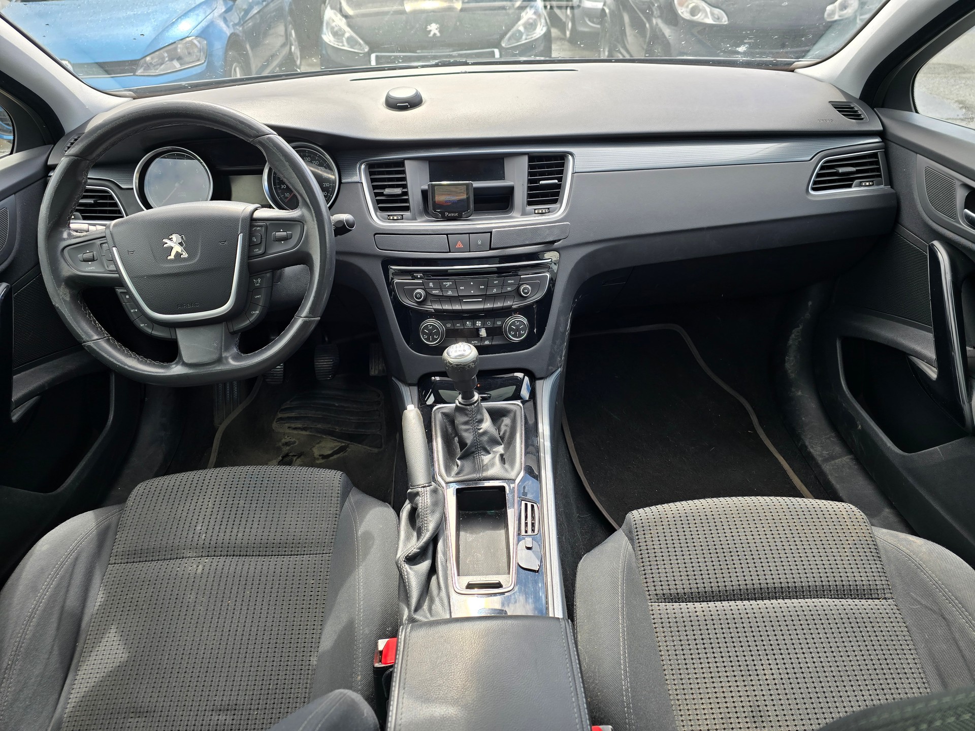 PEUGEOT 508 SW 1.6 16V T Active-image-3