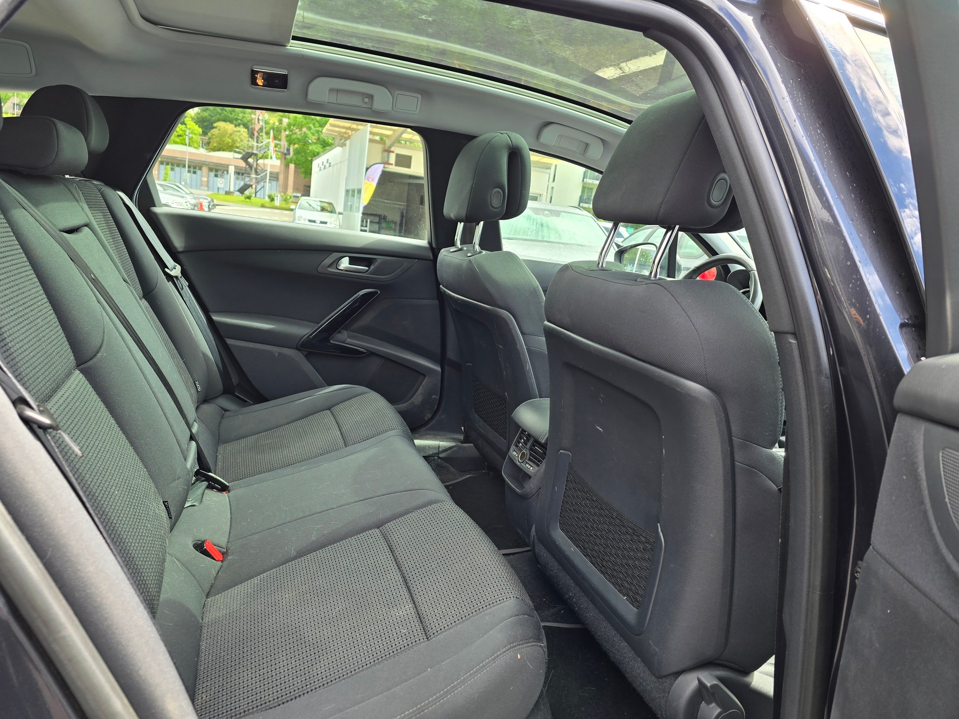 PEUGEOT 508 SW 1.6 16V T Active-image-12
