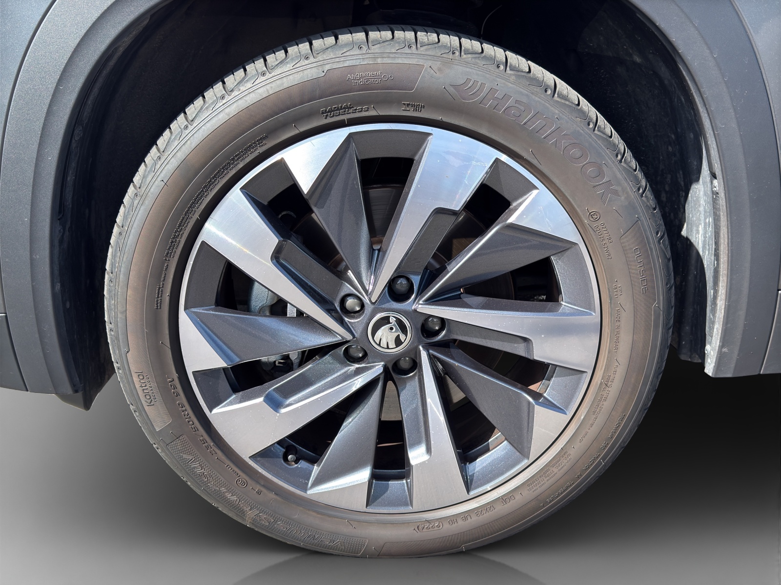 SKODA Kodiaq 2.0 TDI Selection 4x4-image-13