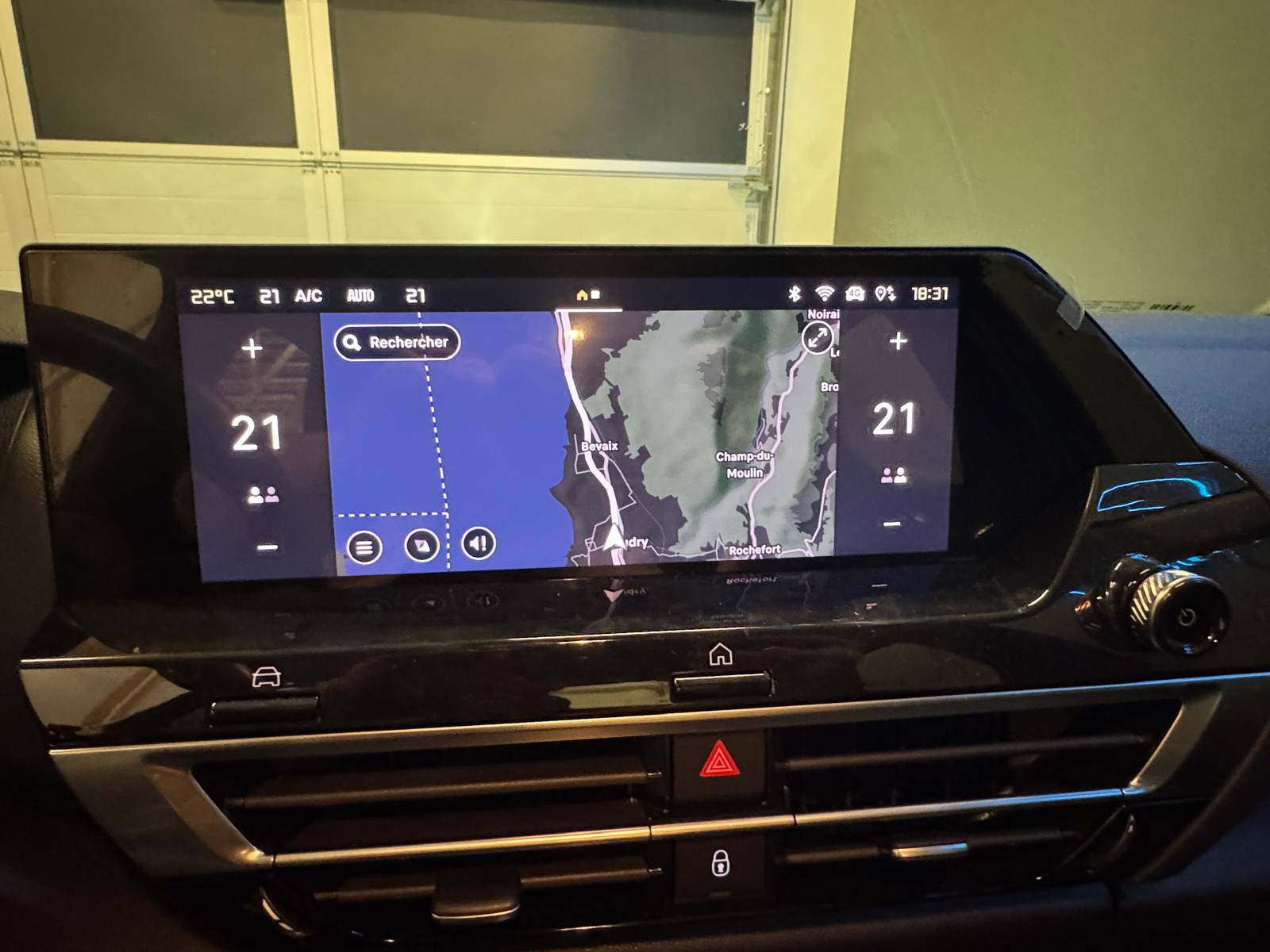CITROEN C4 1.2 Pure Tech Swiss Edition EAT8-image-20