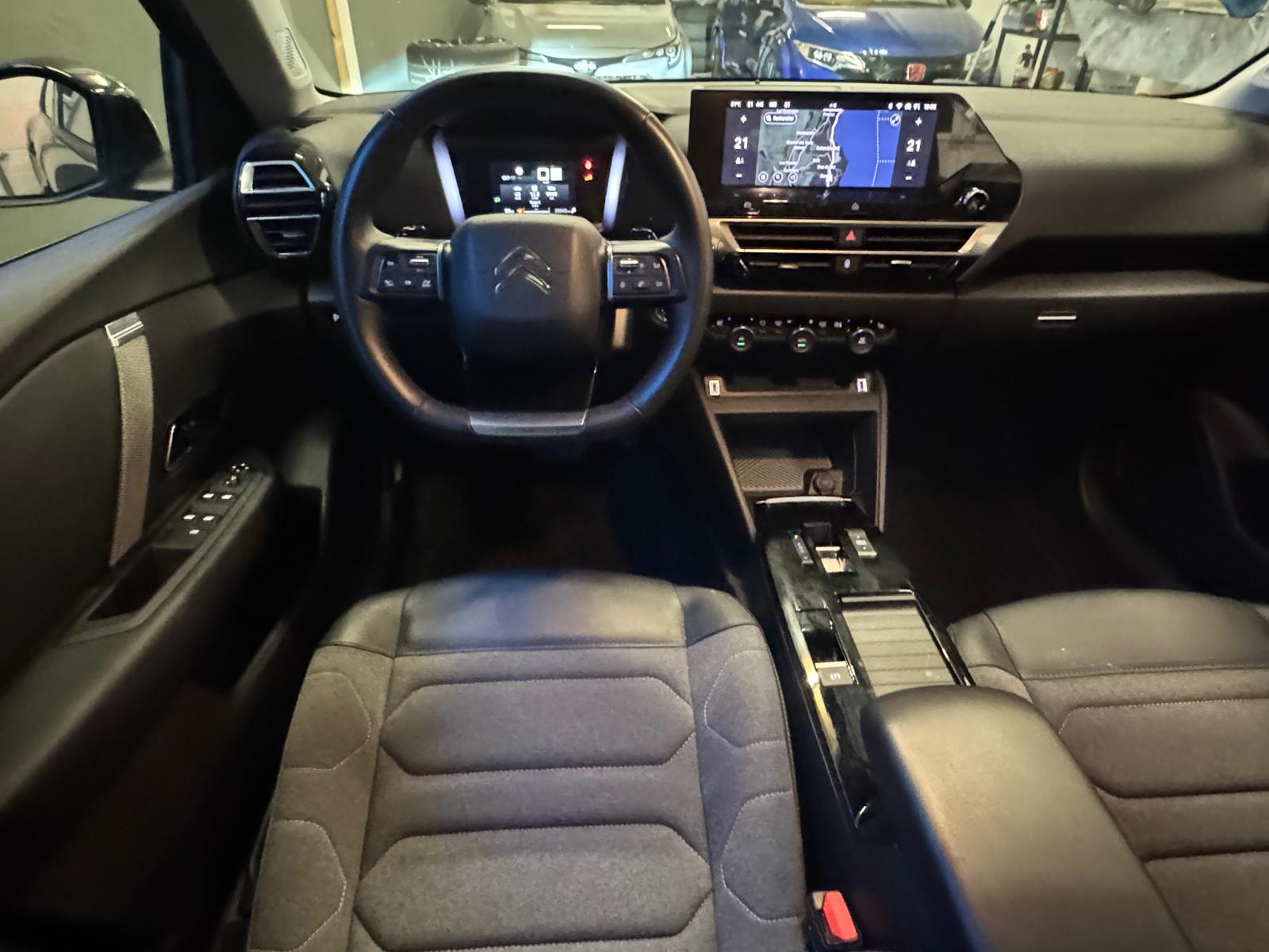 CITROEN C4 1.2 Pure Tech Swiss Edition EAT8-image-15