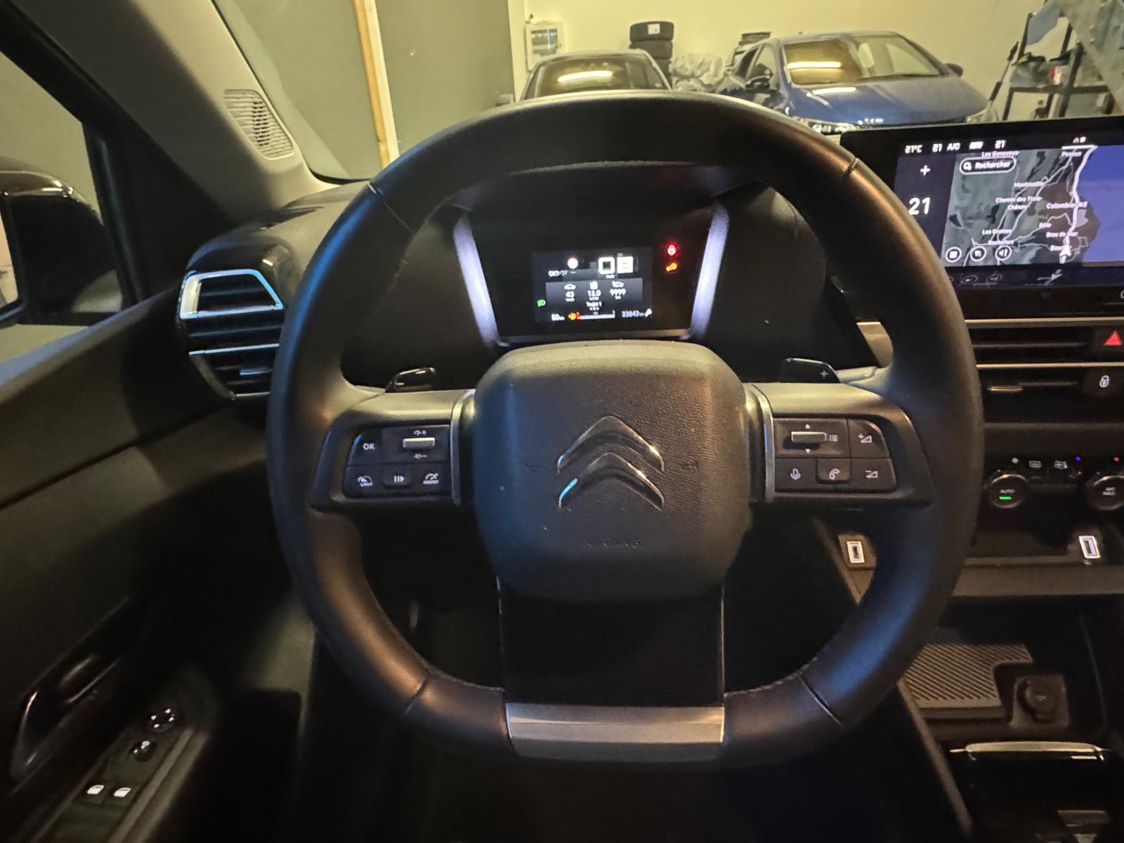 CITROEN C4 1.2 Pure Tech Swiss Edition EAT8-image-16