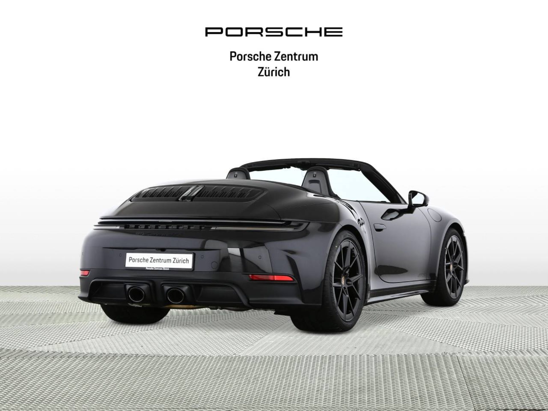 PORSCHE 911 Carrera GTS Cabriolet-image-5
