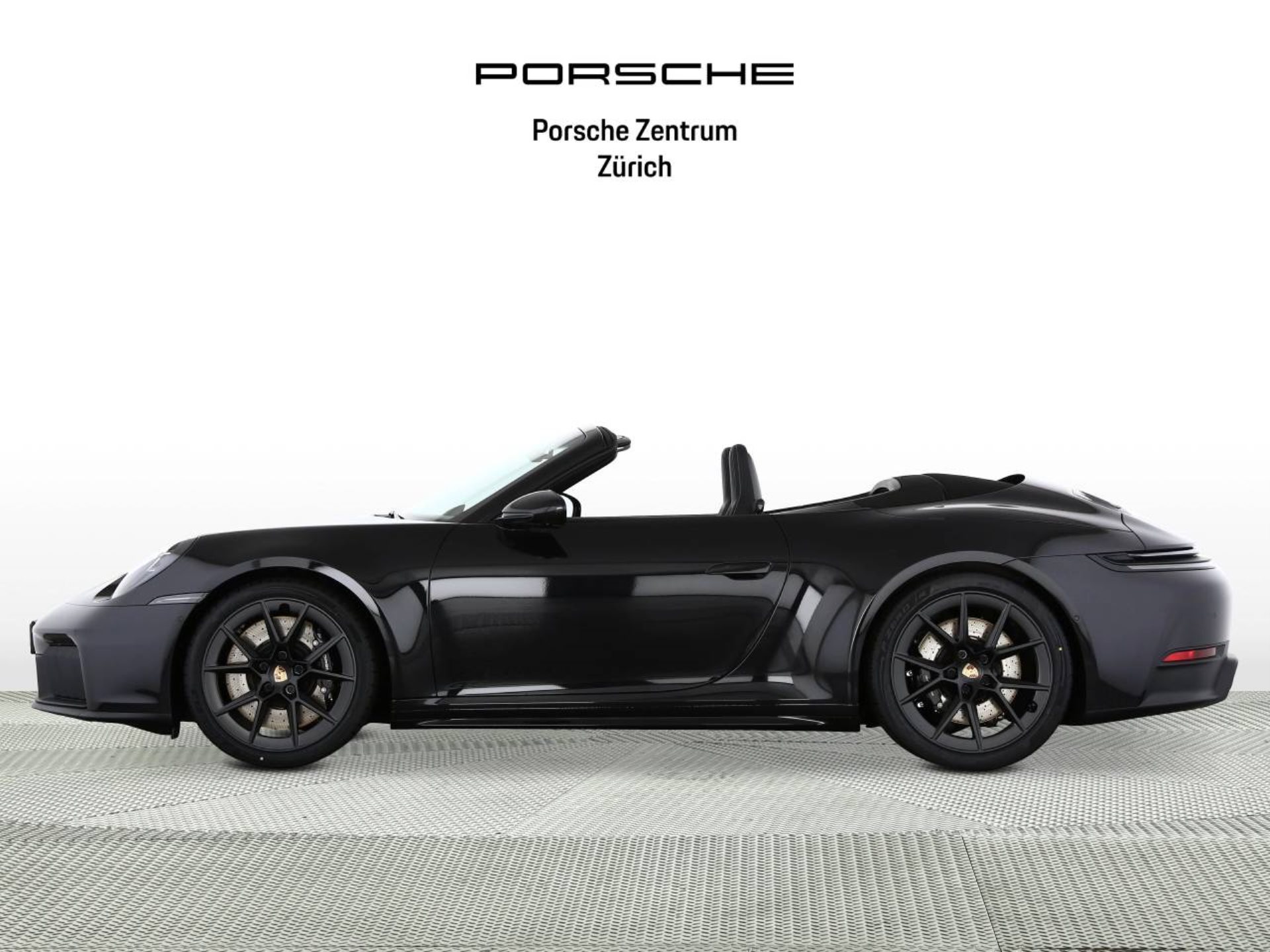 PORSCHE 911 Carrera GTS Cabriolet-image-2