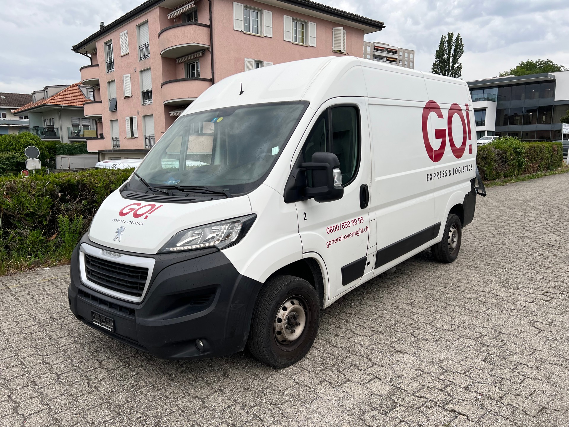 PEUGEOT Boxer 2.0 HDI 335 Active L2H2-image-0