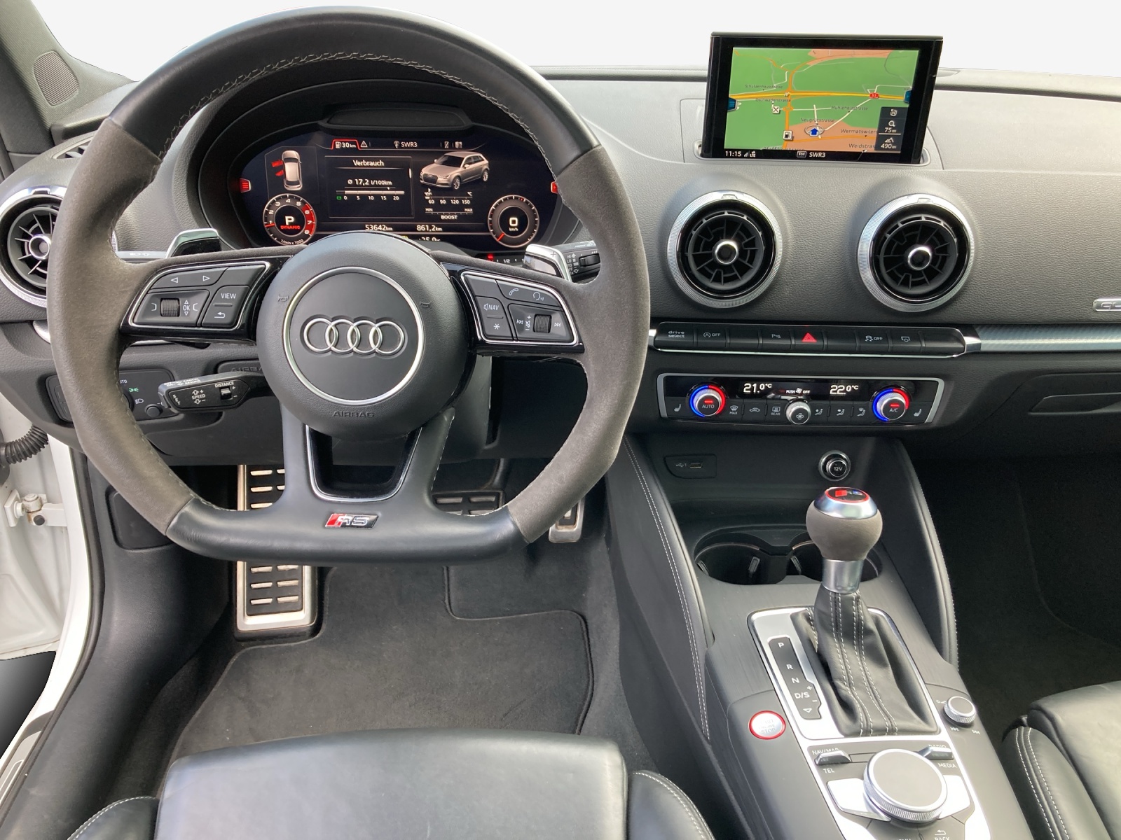 AUDI RS3 Sportback 2.5 TSI quattro S-tronic-image-8