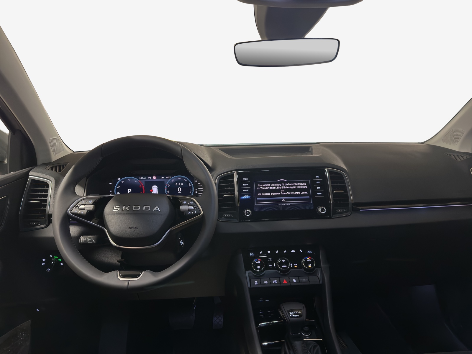 SKODA Karoq 2.0 TDI CR Dynamic 4x4 DSG-image-8