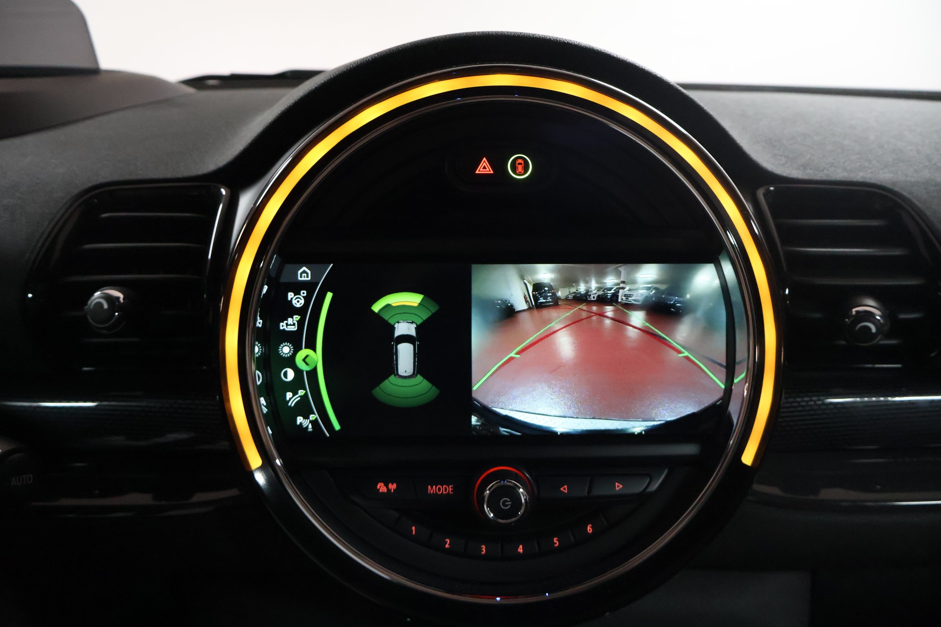 MINI Clubman Cooper SD Steptronic-image-12