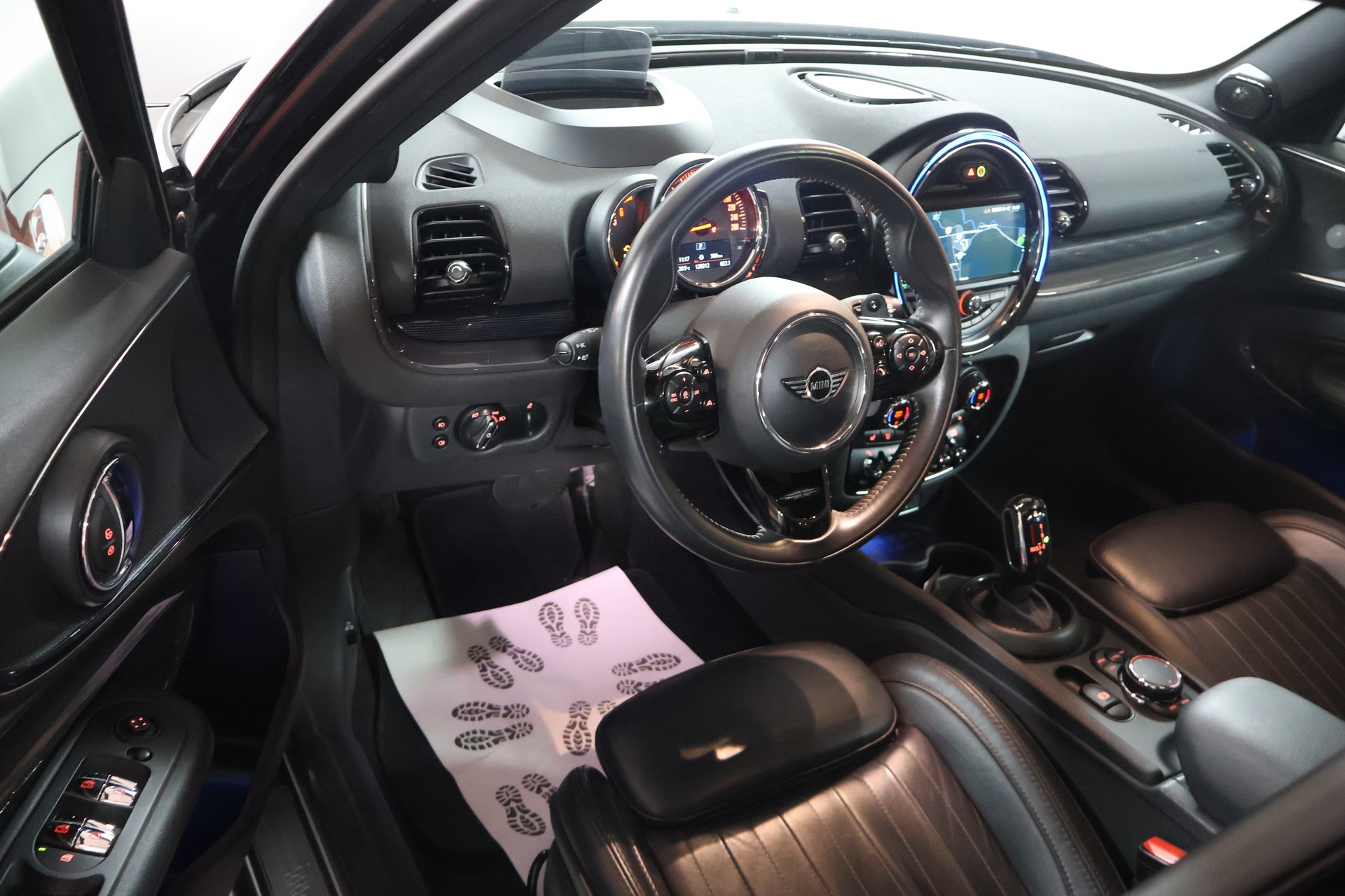 MINI Clubman Cooper SD Steptronic-image-7