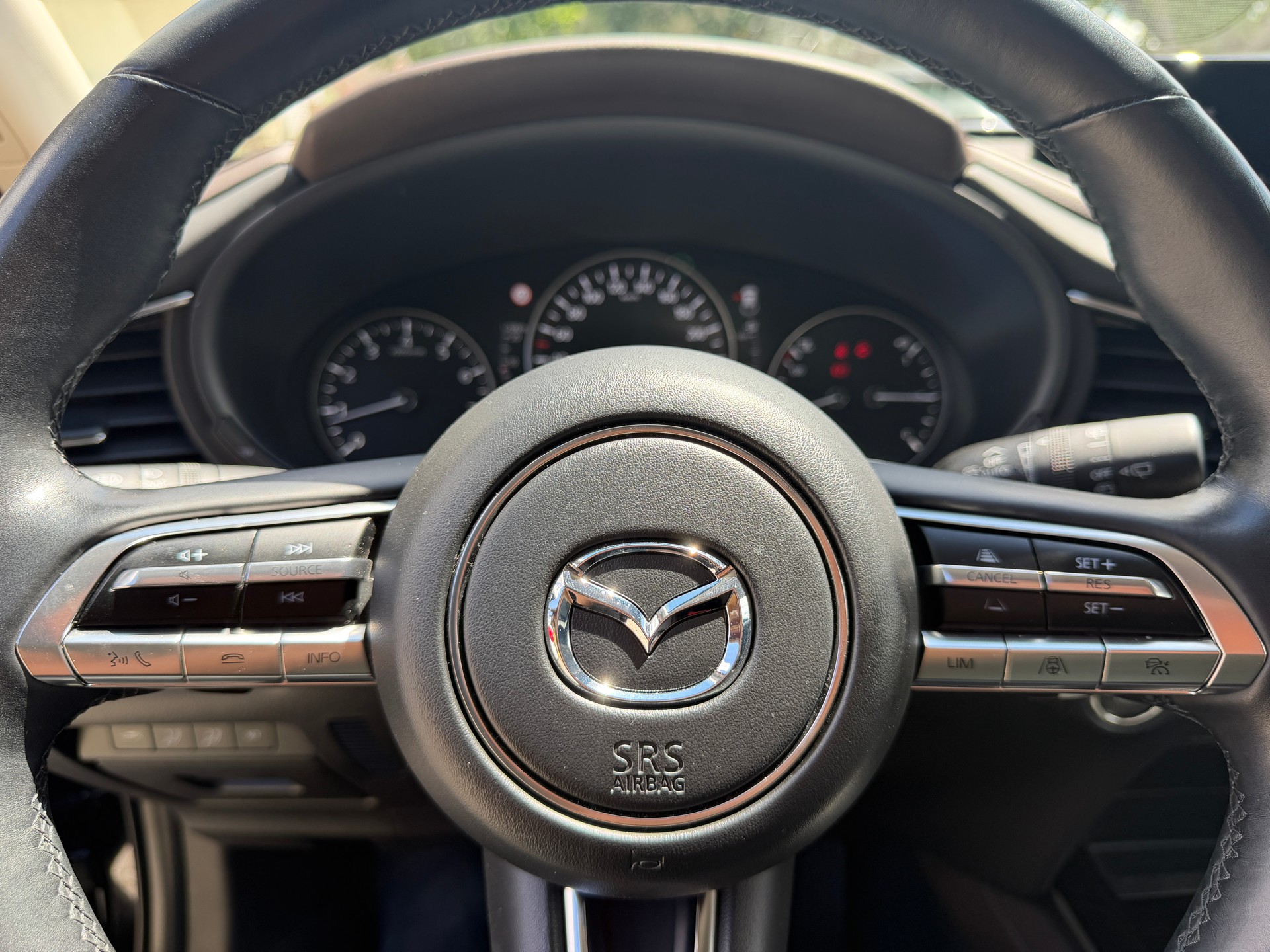 MAZDA CX-30 SKYACTIV-X 186 M Hybrid AWD Revolution Automat-image-17