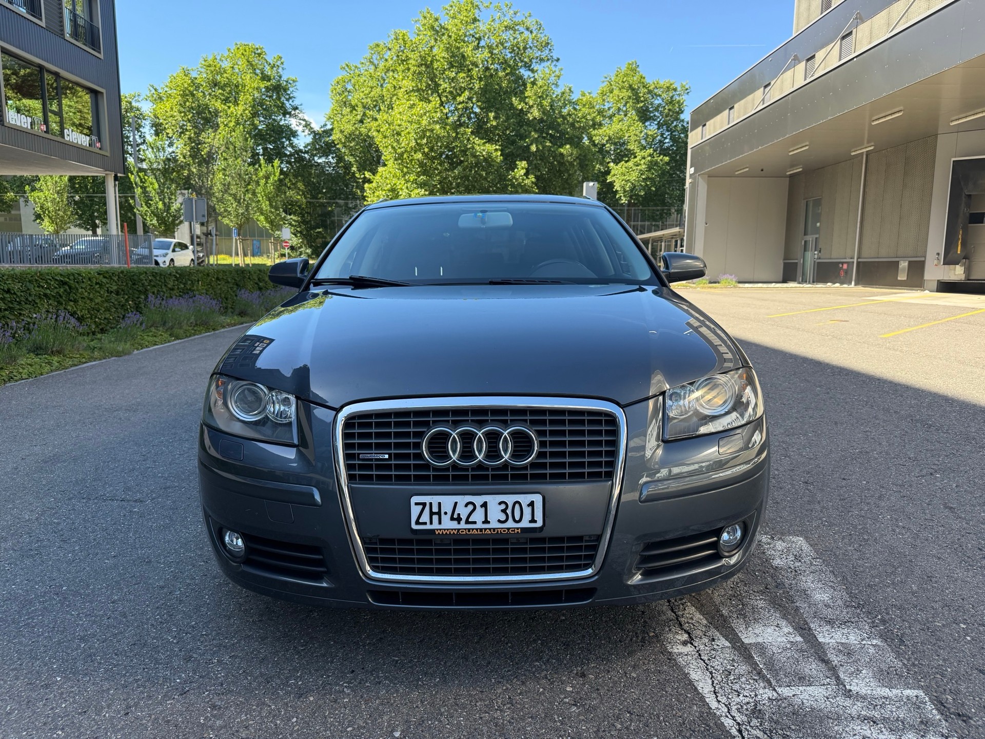 AUDI 3.2 V6 Ambition quat. S-Tr-image-1