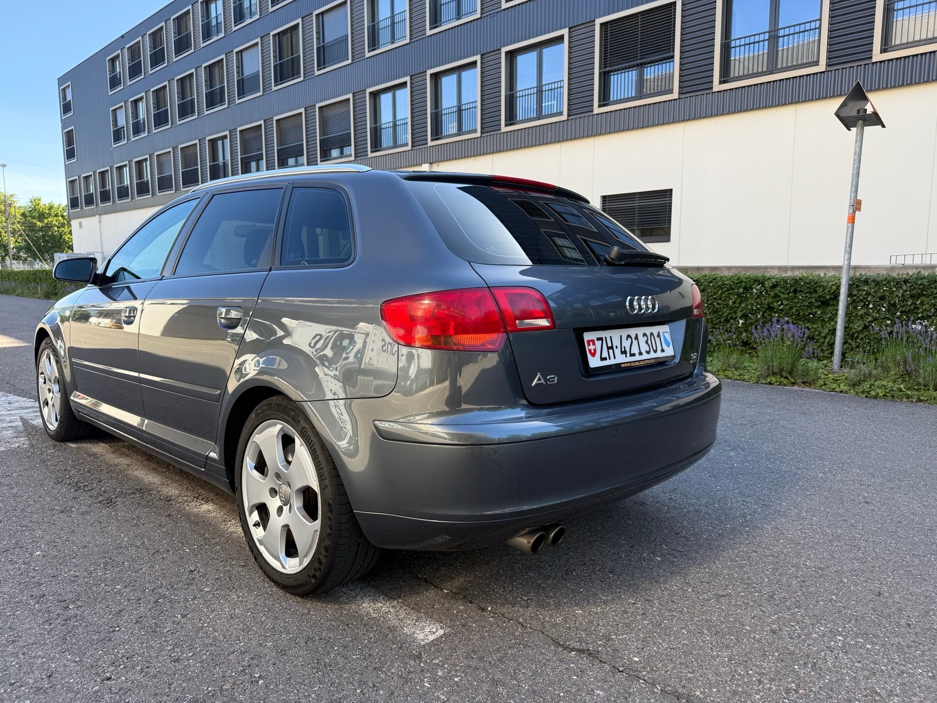 AUDI 3.2 V6 Ambition quat. S-Tr-image-6