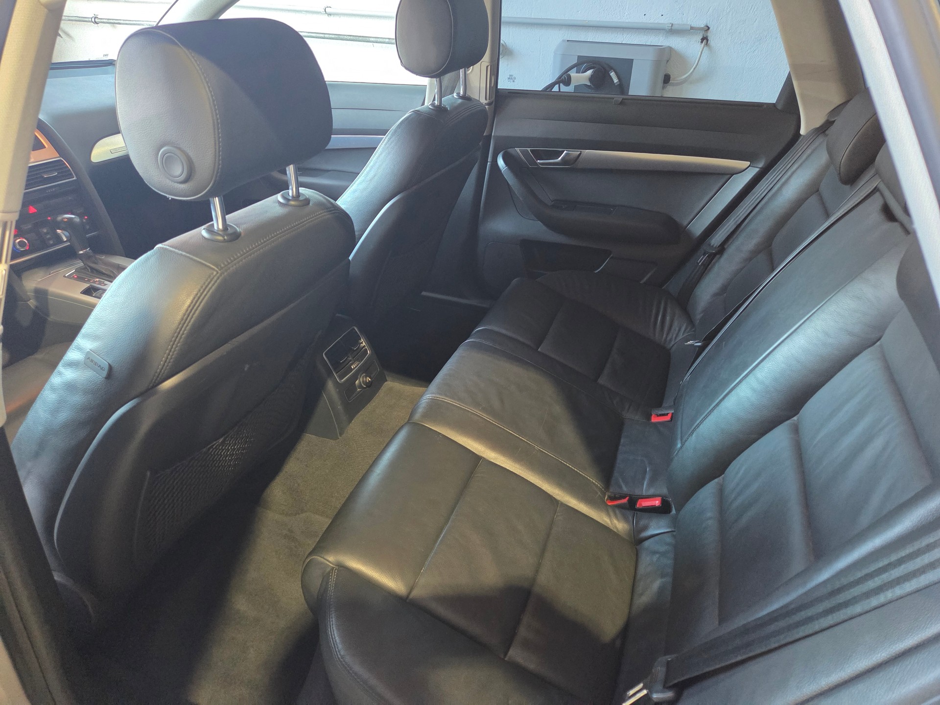 AUDI A6 allroad 3.0 TDI quattro tiptronic-image-5