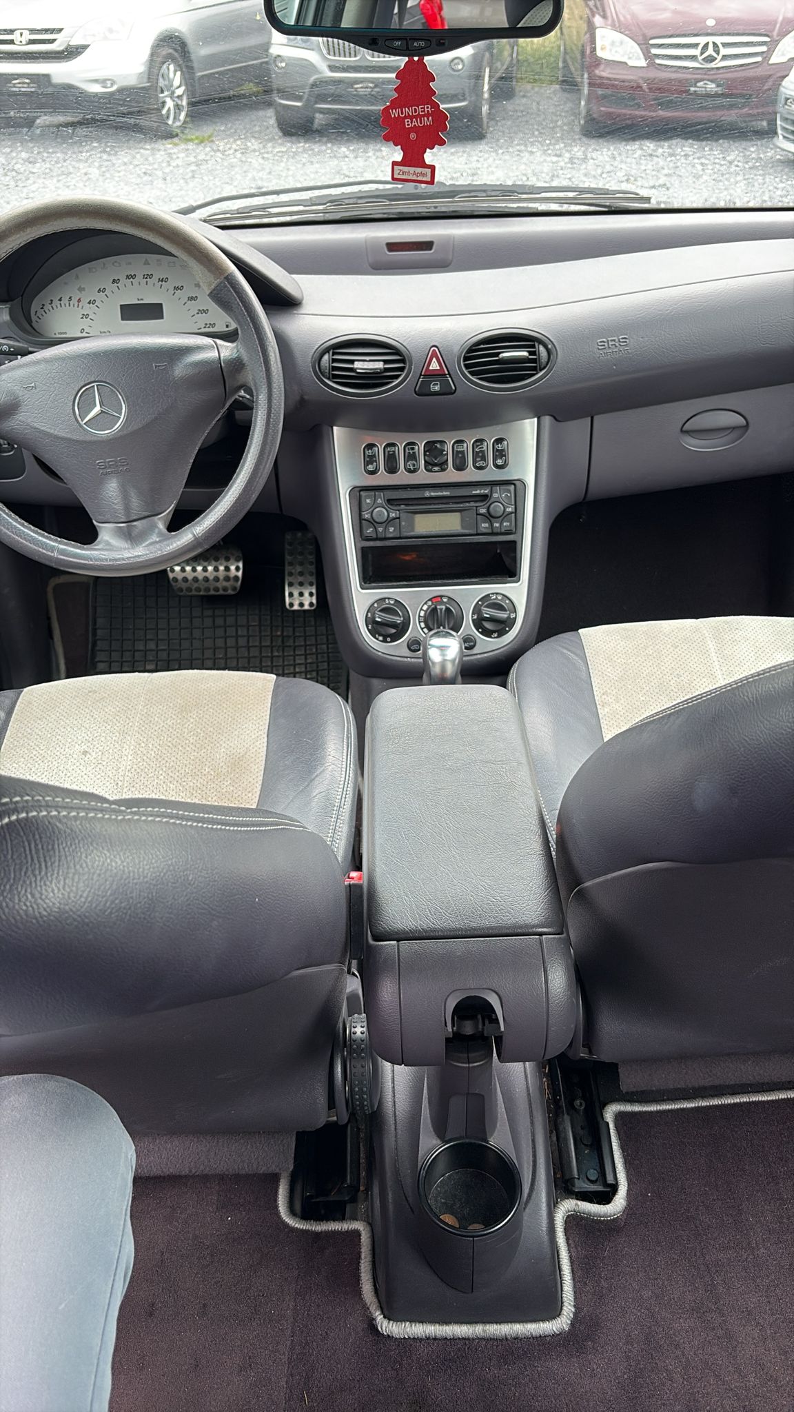 MERCEDES-BENZ A 210 Evolution-image-9