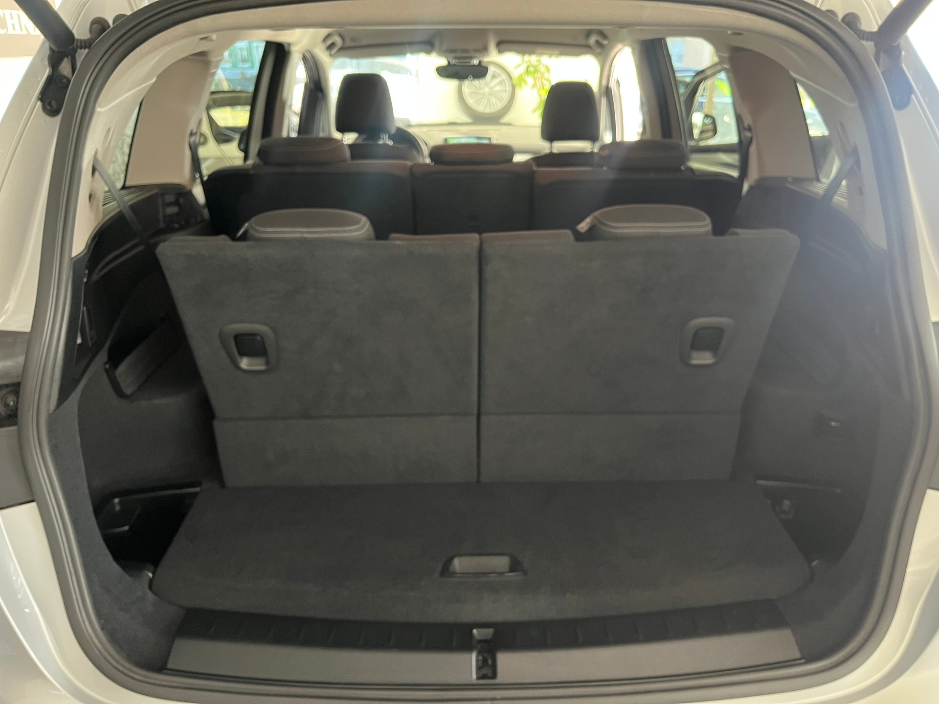 BMW 218d Gran Tourer Steptronic-image-13