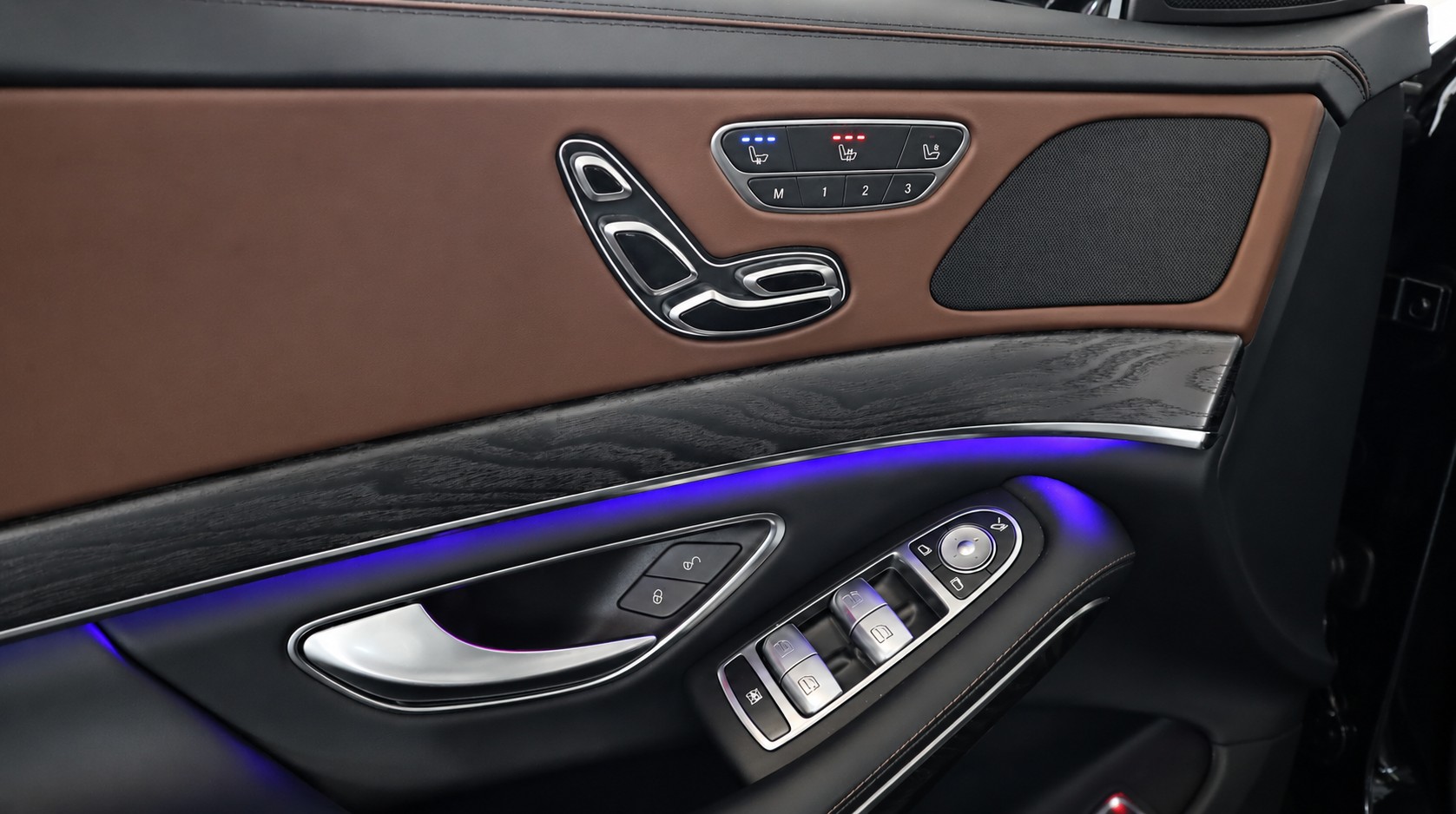MERCEDES-BENZ S 400 d L 4Matic 9G-Tronic-image-15