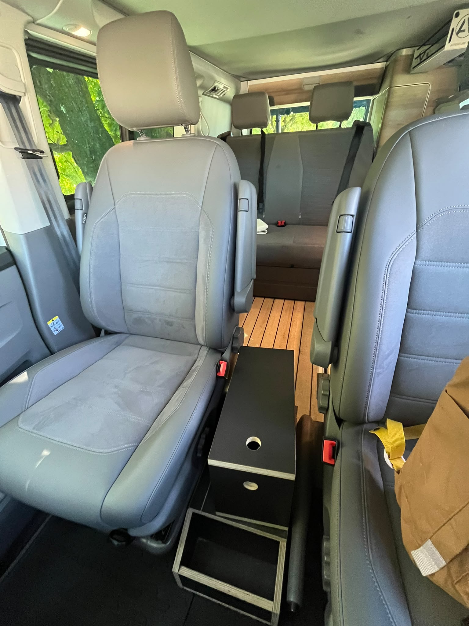 VW VW T6.1 California Ocean 4m Air Suspension *Just Serviced (18/08/26)*-image-10
