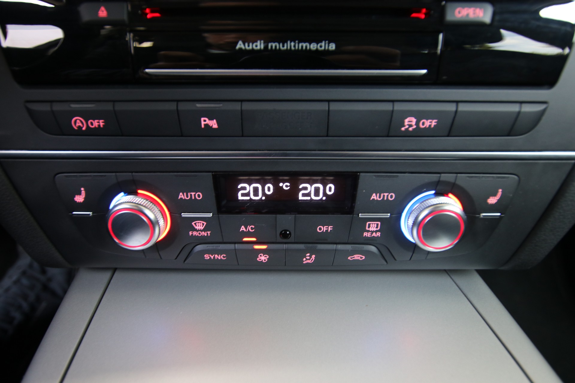 AUDI A6 Avant 3.0 TFSI V6 quattro S-tronic-image-23