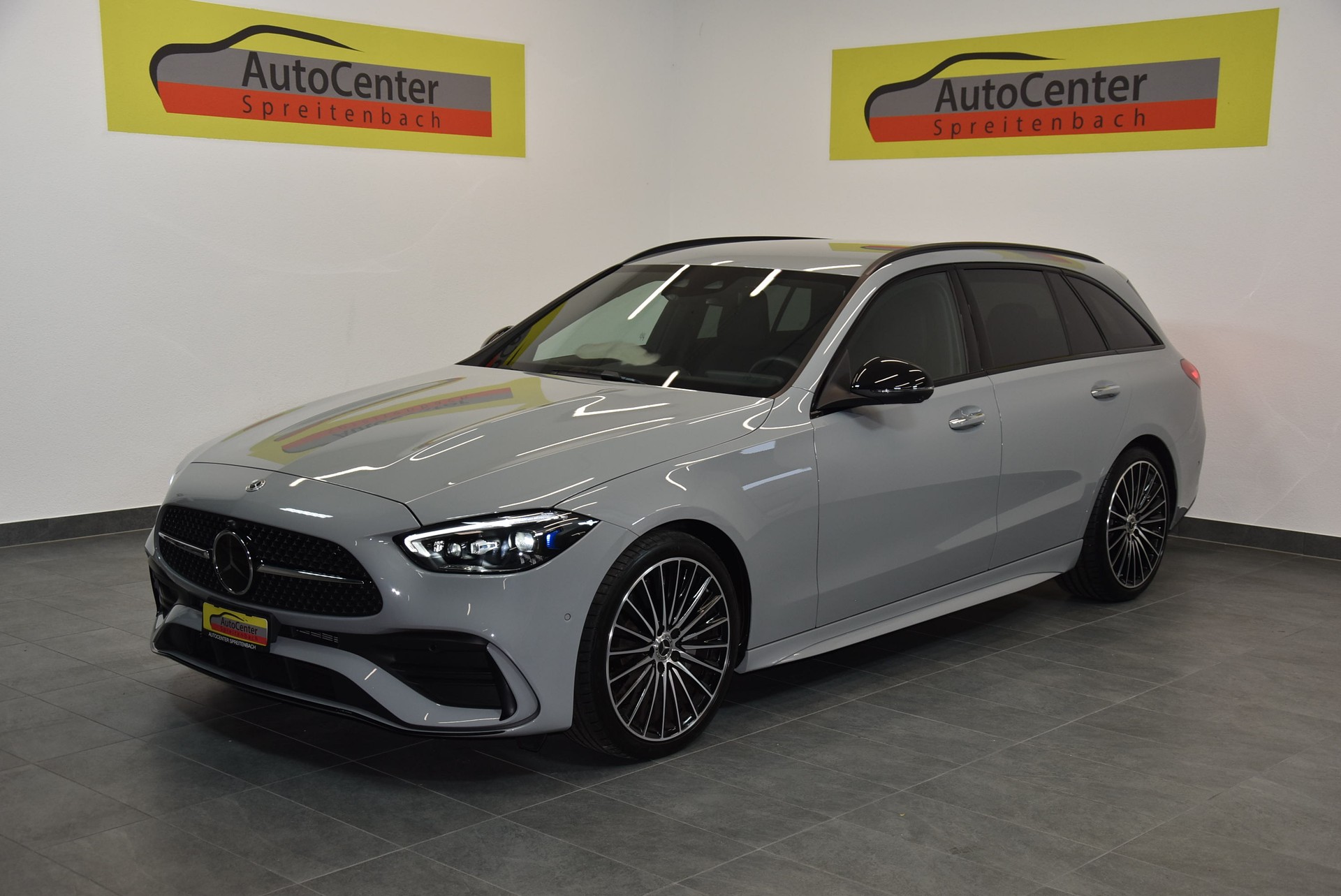 MERCEDES-BENZ C 220 d AMG Line 4Matic T 9G-TRONIC-image-1
