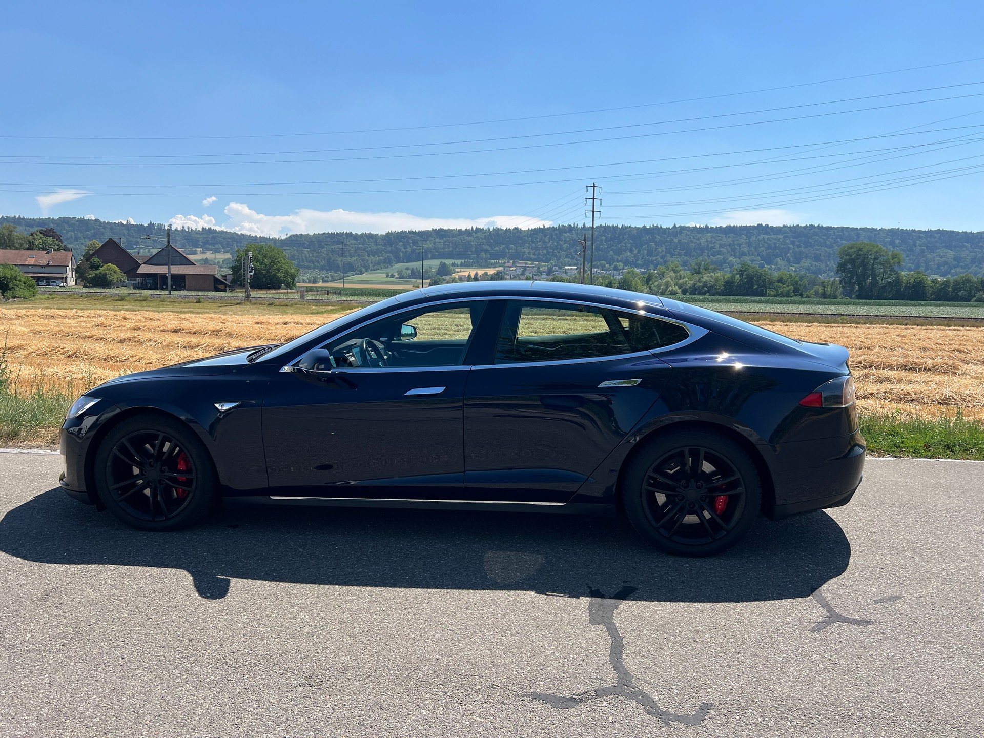 TESLA Model S 85 D Performance ***AWD***-image-6