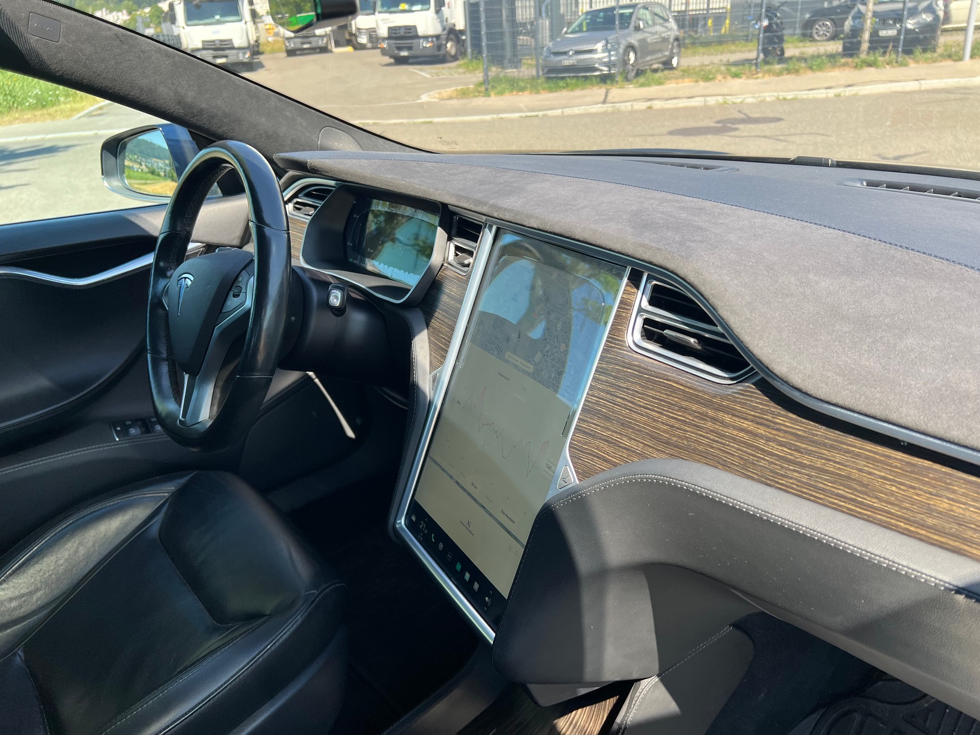 TESLA Model S 85 D Performance ***AWD***-image-14