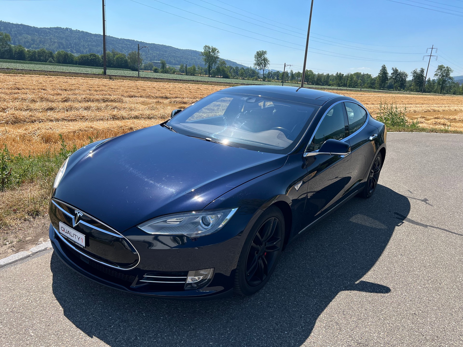 TESLA Model S 85 D Performance ***AWD***-image-4