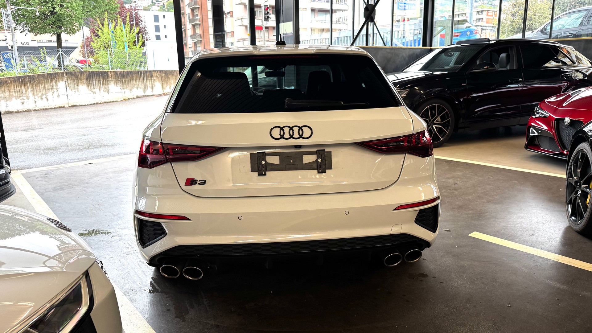 AUDI S3 Sportback 2.0 TFSI quattro S-tronic-image-3