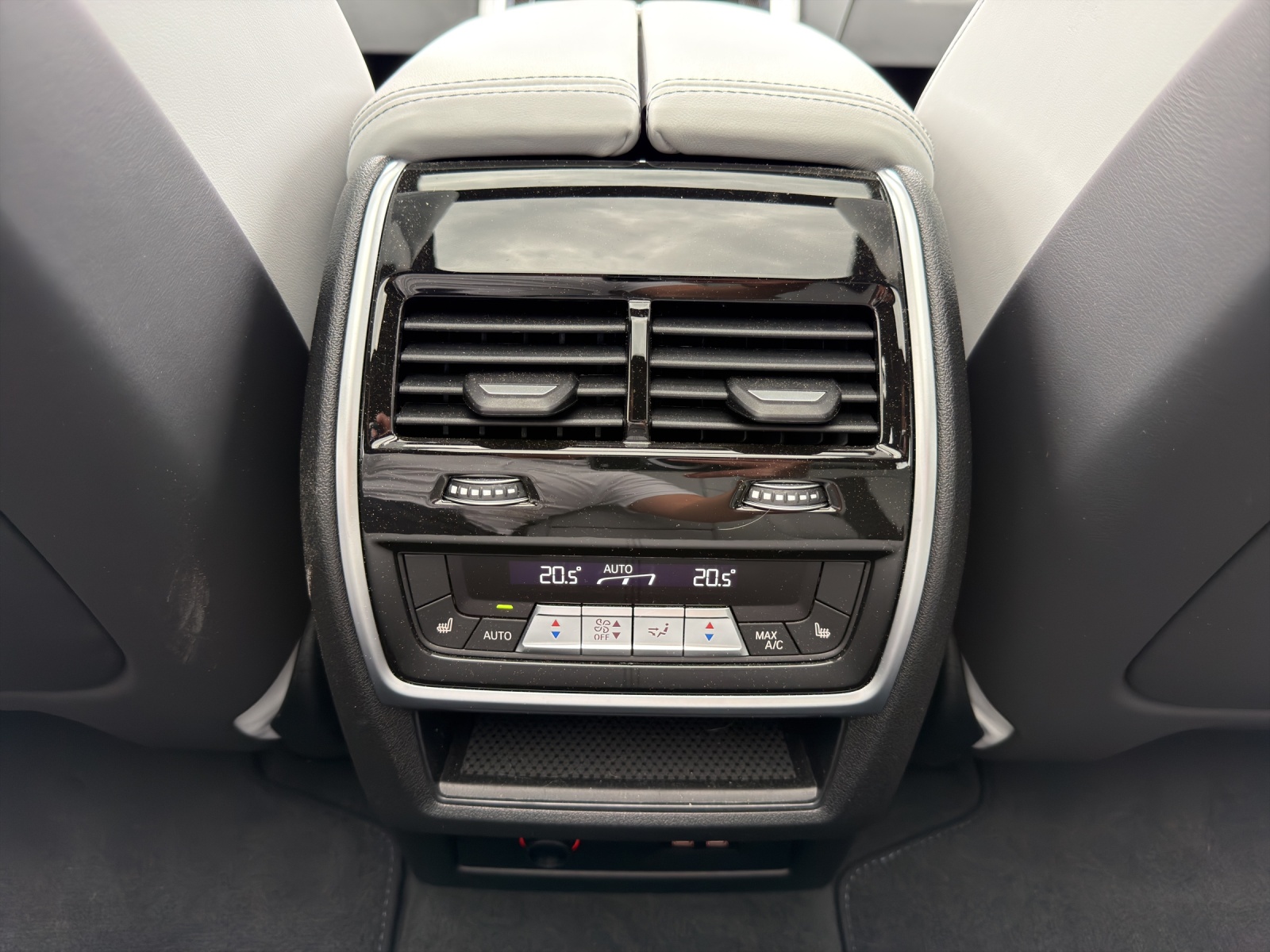 BMW X5M Competition-image-22