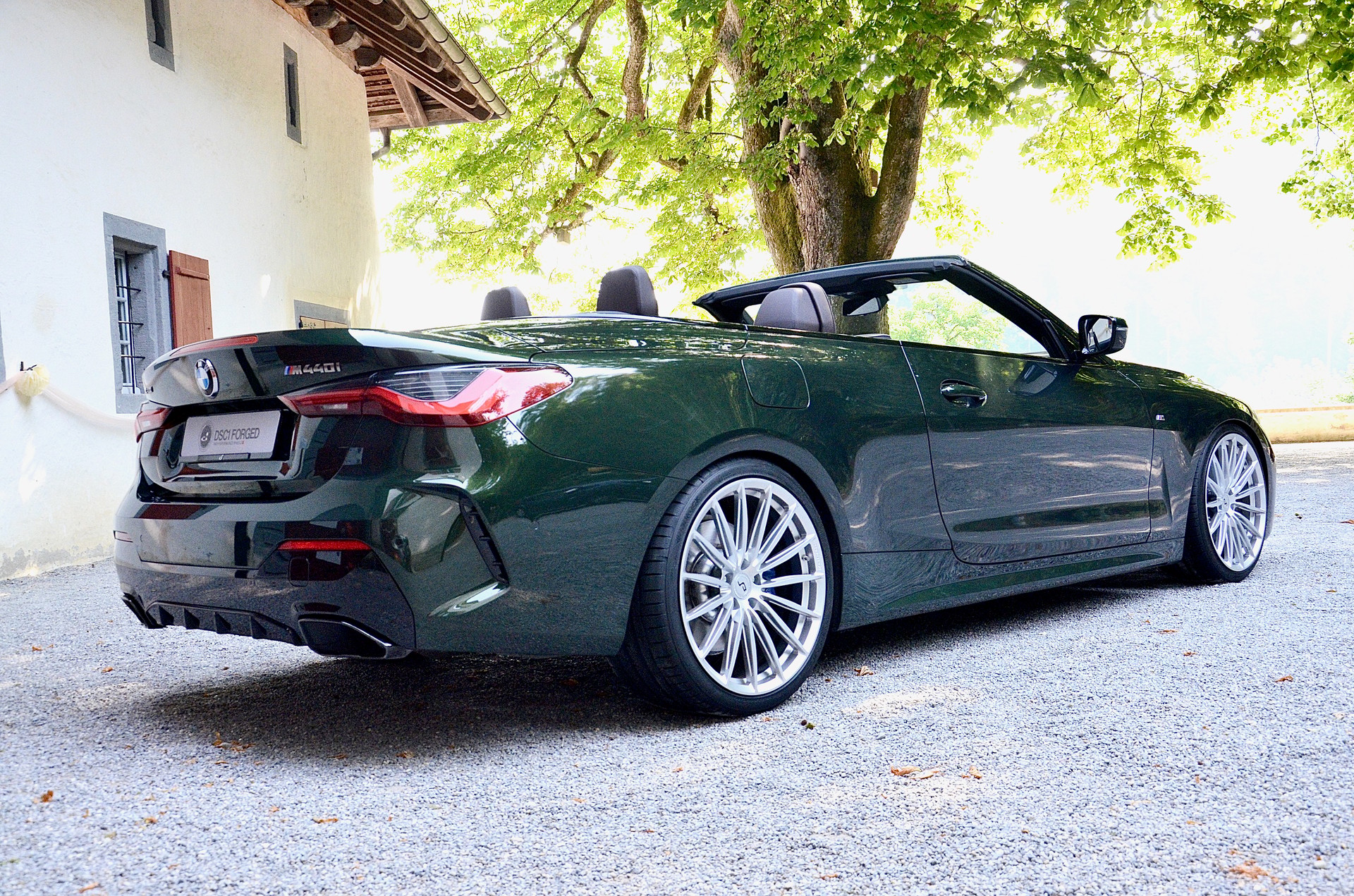BMW M440i xDrive 48V Cabriolet Steptronic-image-12