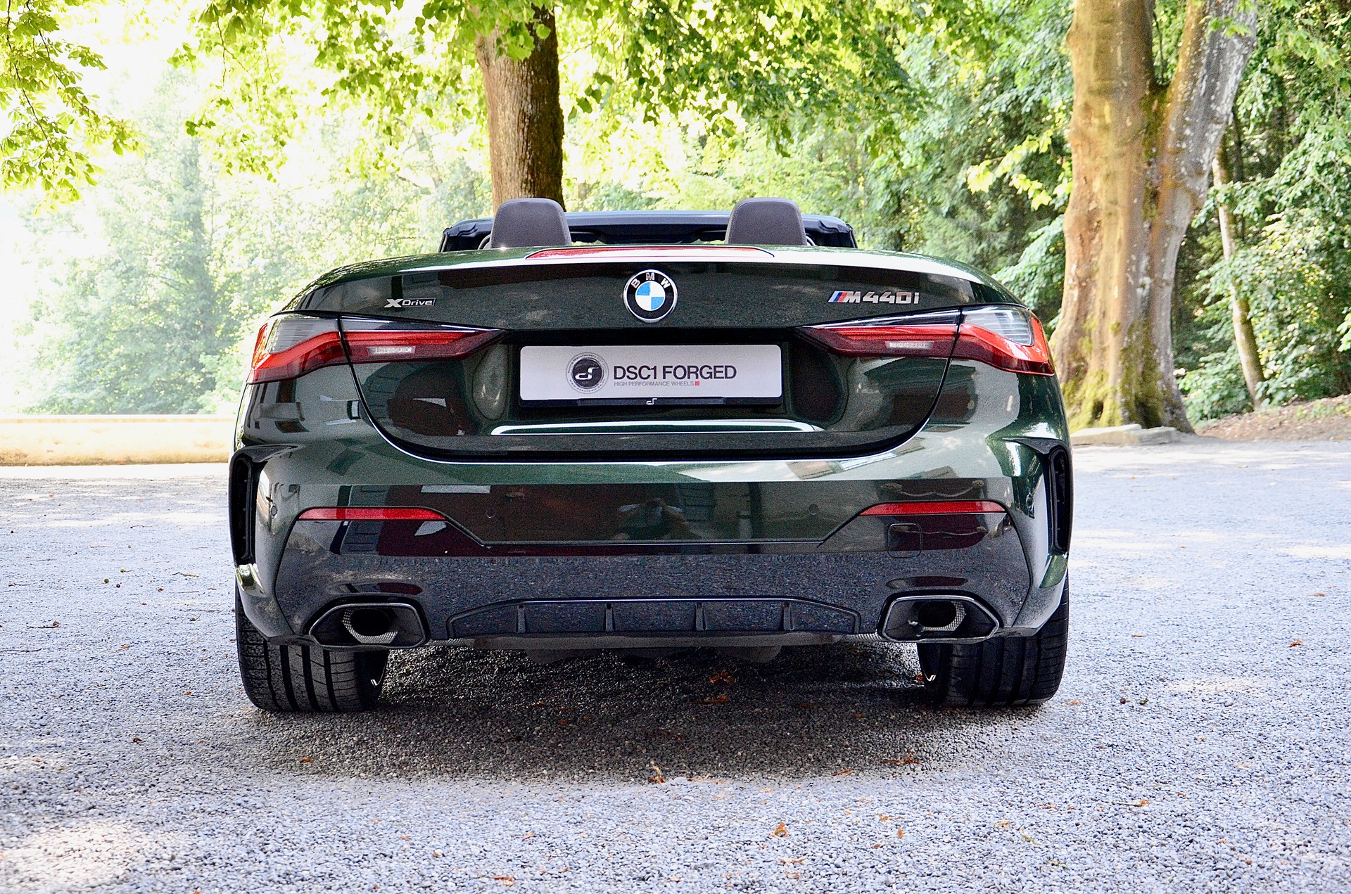 BMW M440i xDrive 48V Cabriolet Steptronic-image-16